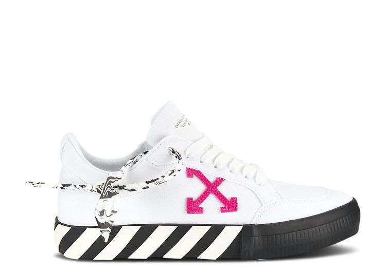 OFF-WHITE Vulc Low Black & Fuchsia