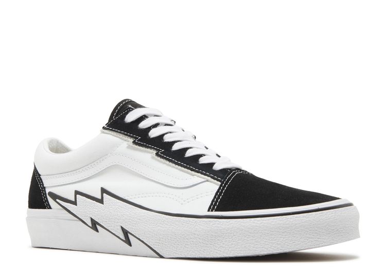 Old Skool 'Bolt Black' - Vans - VN0009Q5BMW - black/true white | Flight ...