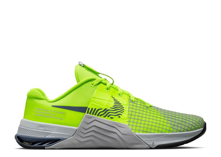 Metcon 8 'Volt Diffused Blue' - Nike - DO9328 700 - volt/wolf grey ...