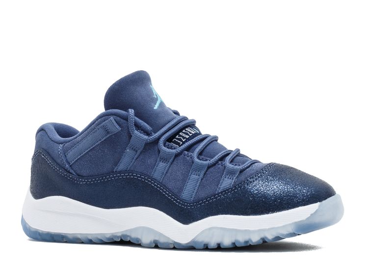 jordan blue moon 11