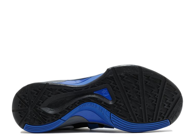 kd 4 black and white