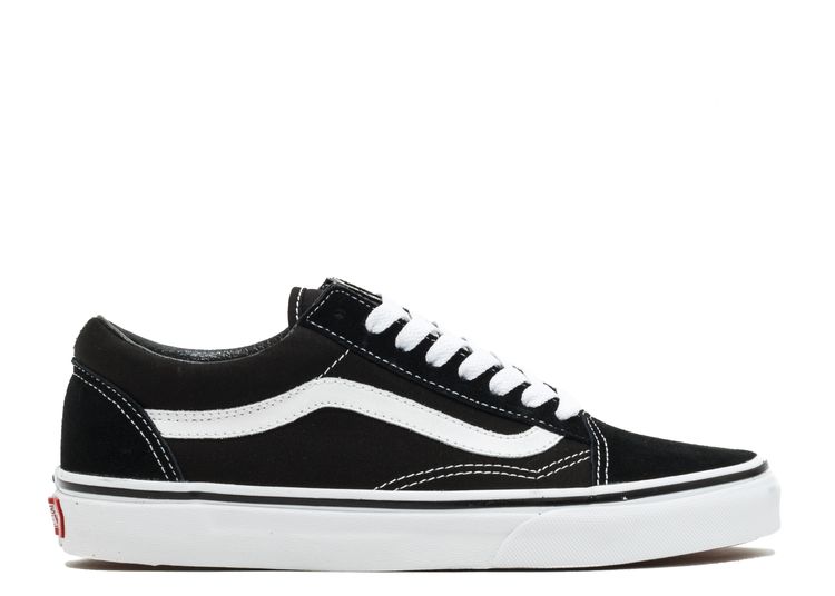white and black vans shoes