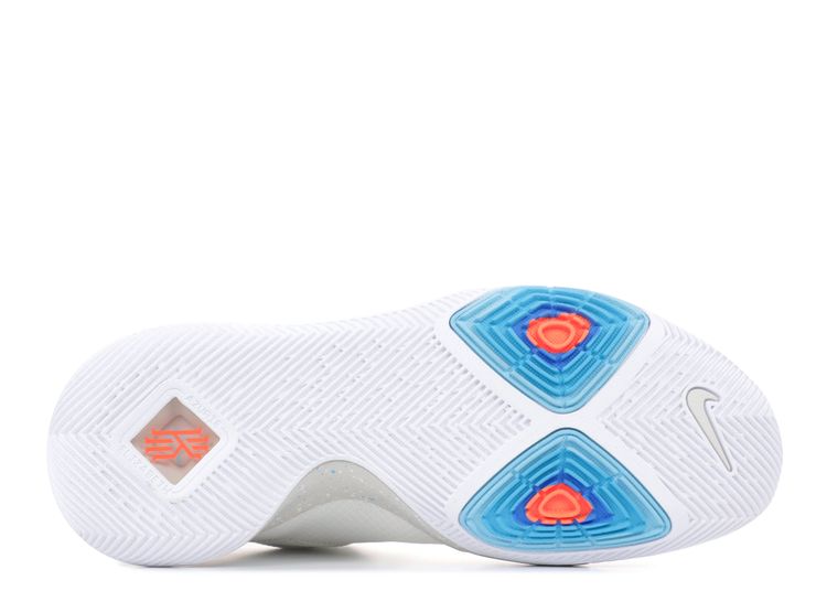 kyrie 3 ivory