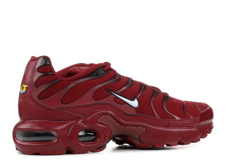 nike air max plus burgundy