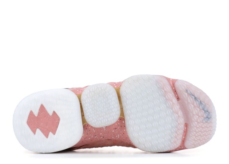 lebron rust pink