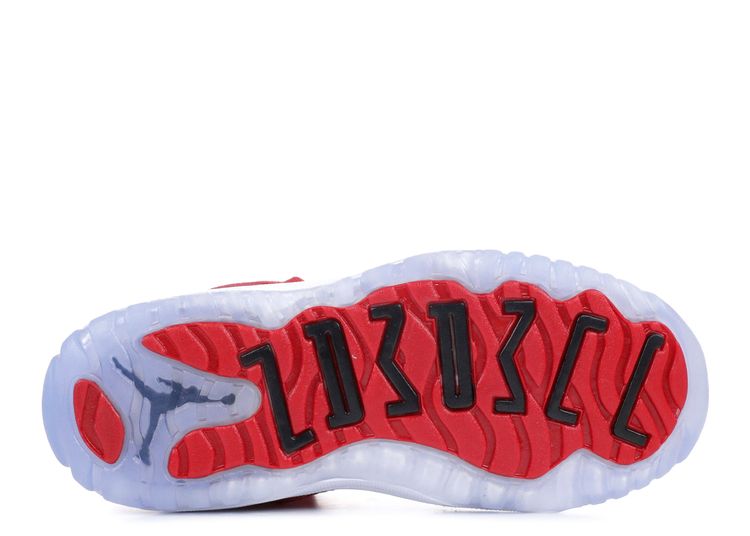AIR JORDAN 11 RETRO LOW \