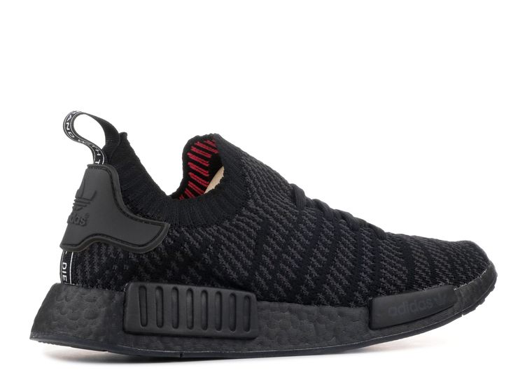triple black nmd stlt