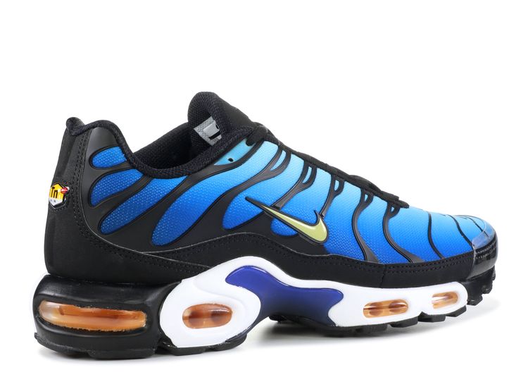 nike air max plus red and blue