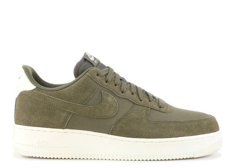 nike air force one 07 suede