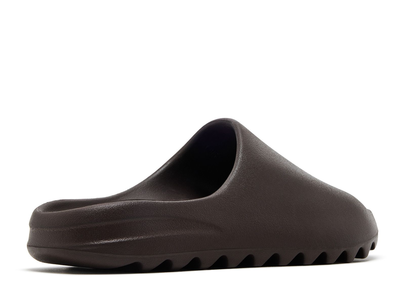 YS 01 'Chocolate' - YZY - 09390 10000YC CHOC - chocolate | Flight Club