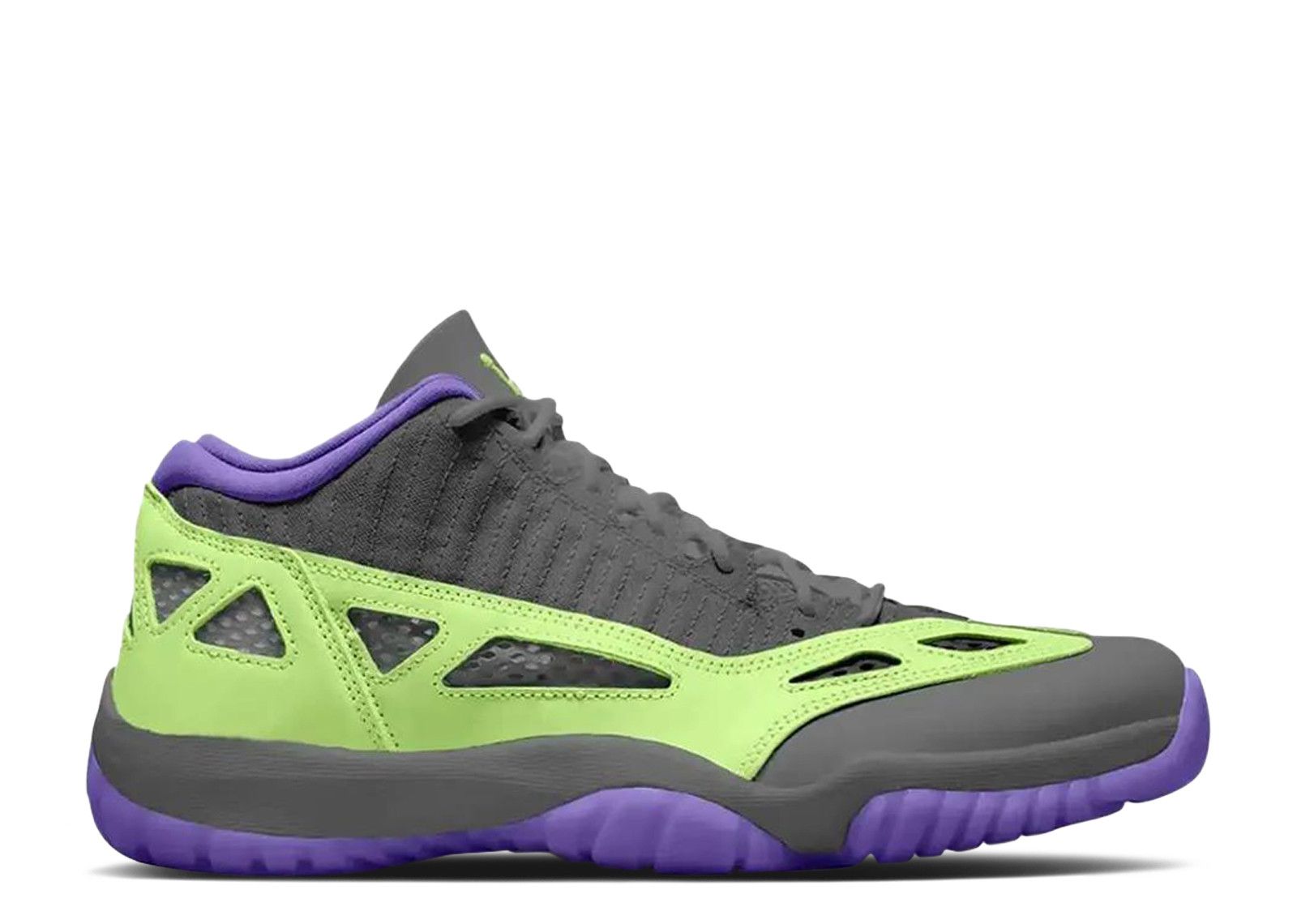 Jordan 11 Low IE Quai 54 'Gunsmoke'