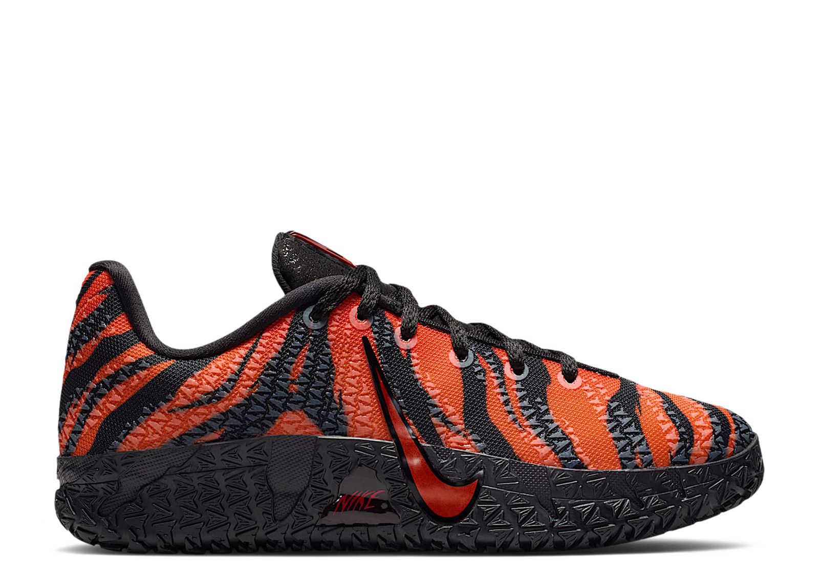 Ja 2 'Nightmare' - Nike - HQ2638 600 - university red/celestial