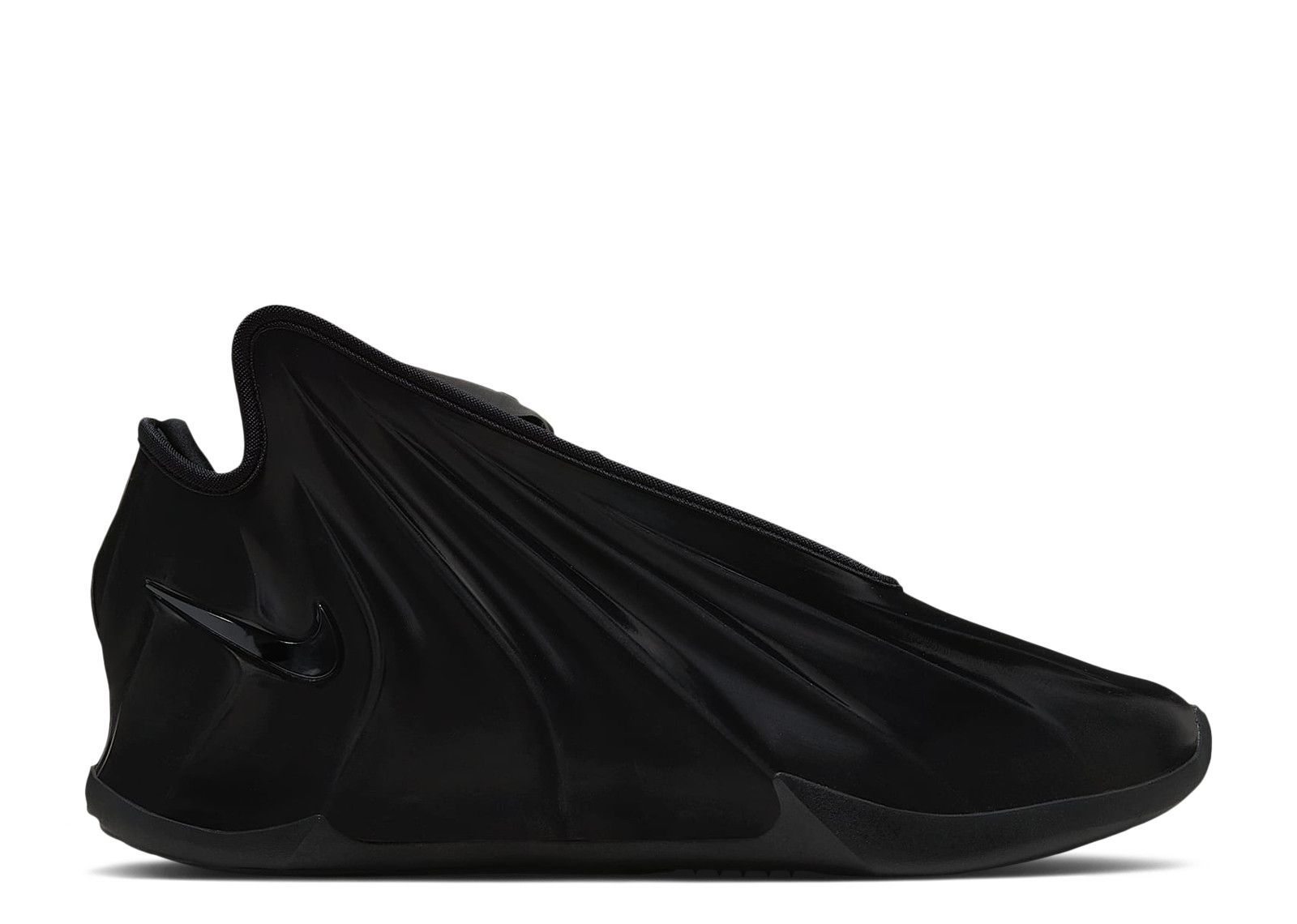 Nike GT Future 'Triple Black'