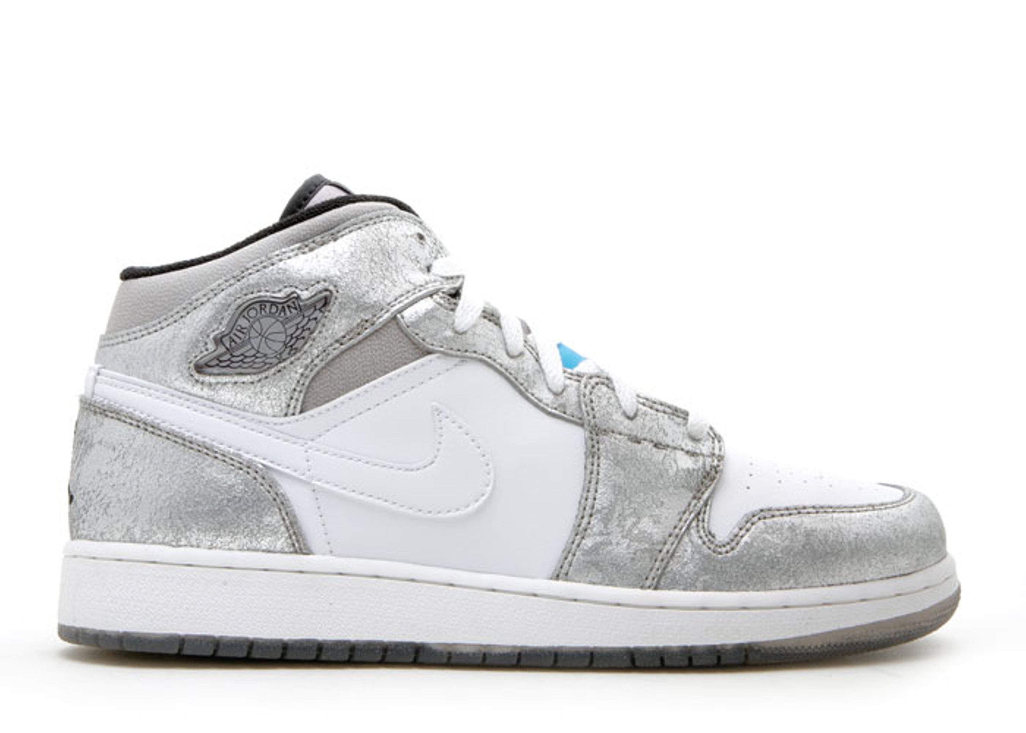 Jordan 1 Premium GS 'Metallic Silver' - Air Jordan - 322675 001 - mtllc  slver/mtllc slvr-black-wht | Flight Club