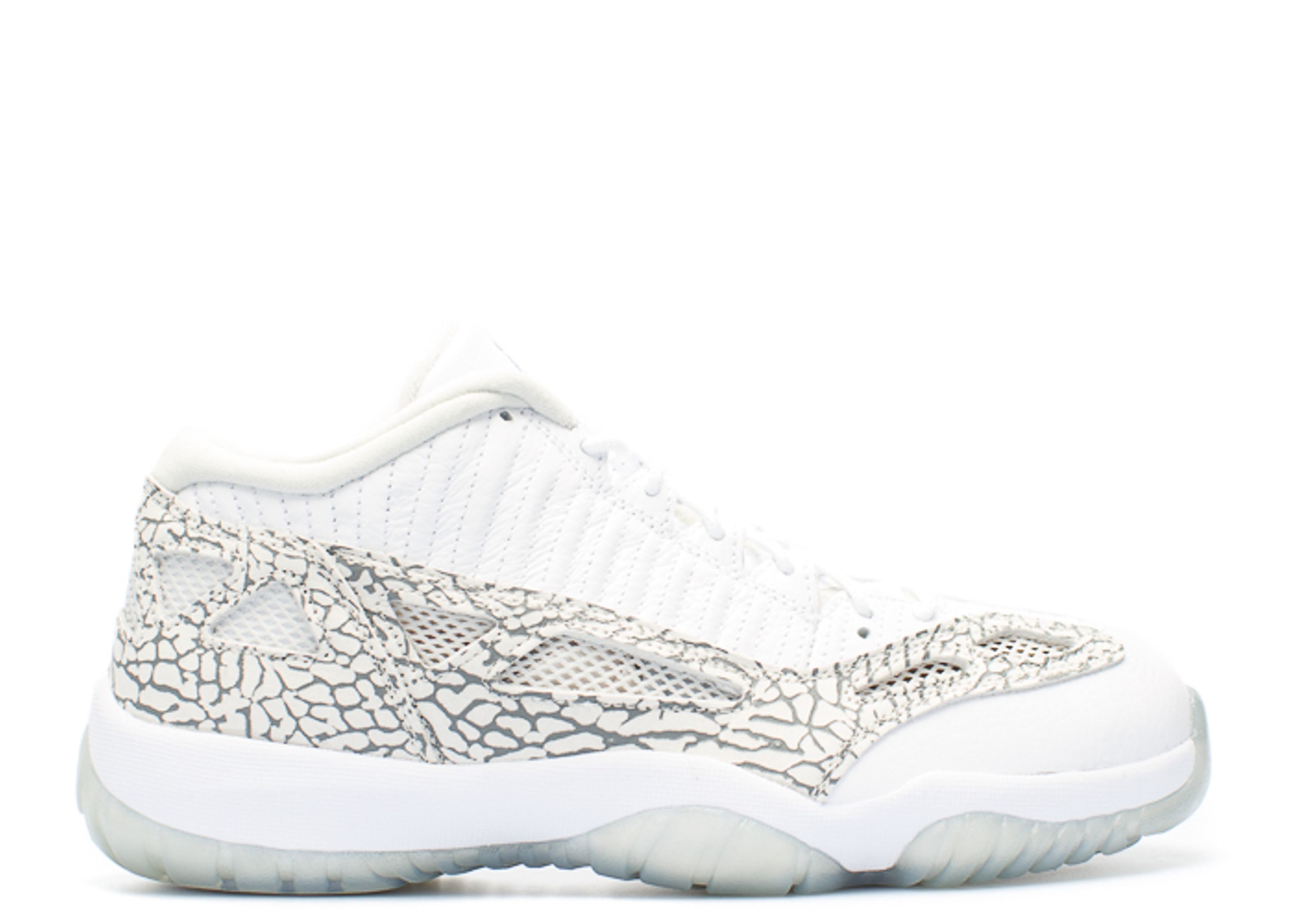 Jordan 11 Retro Low IE 