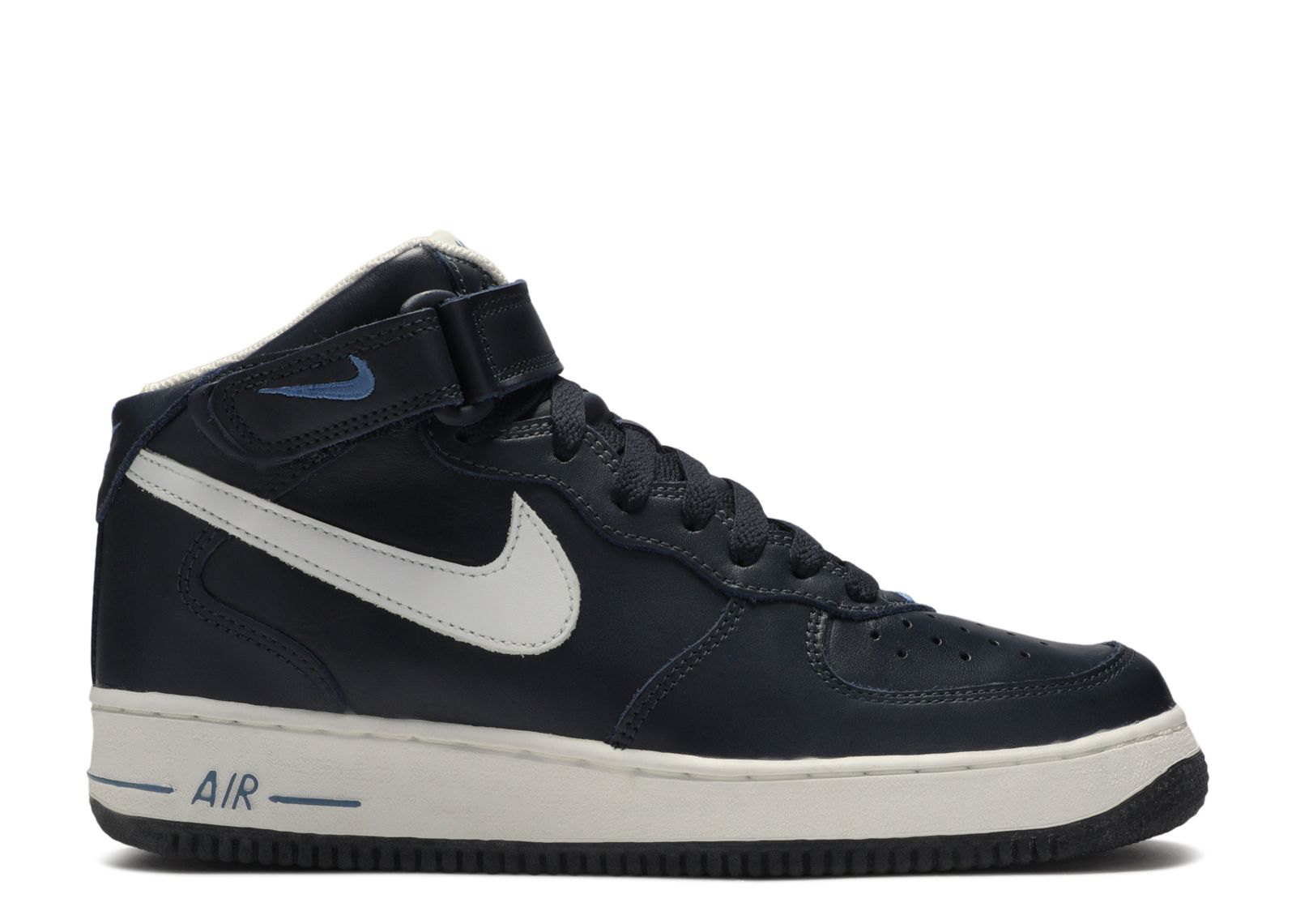 Air Force 1 Mid - Nike - 304096 112 - white/white-black (chi