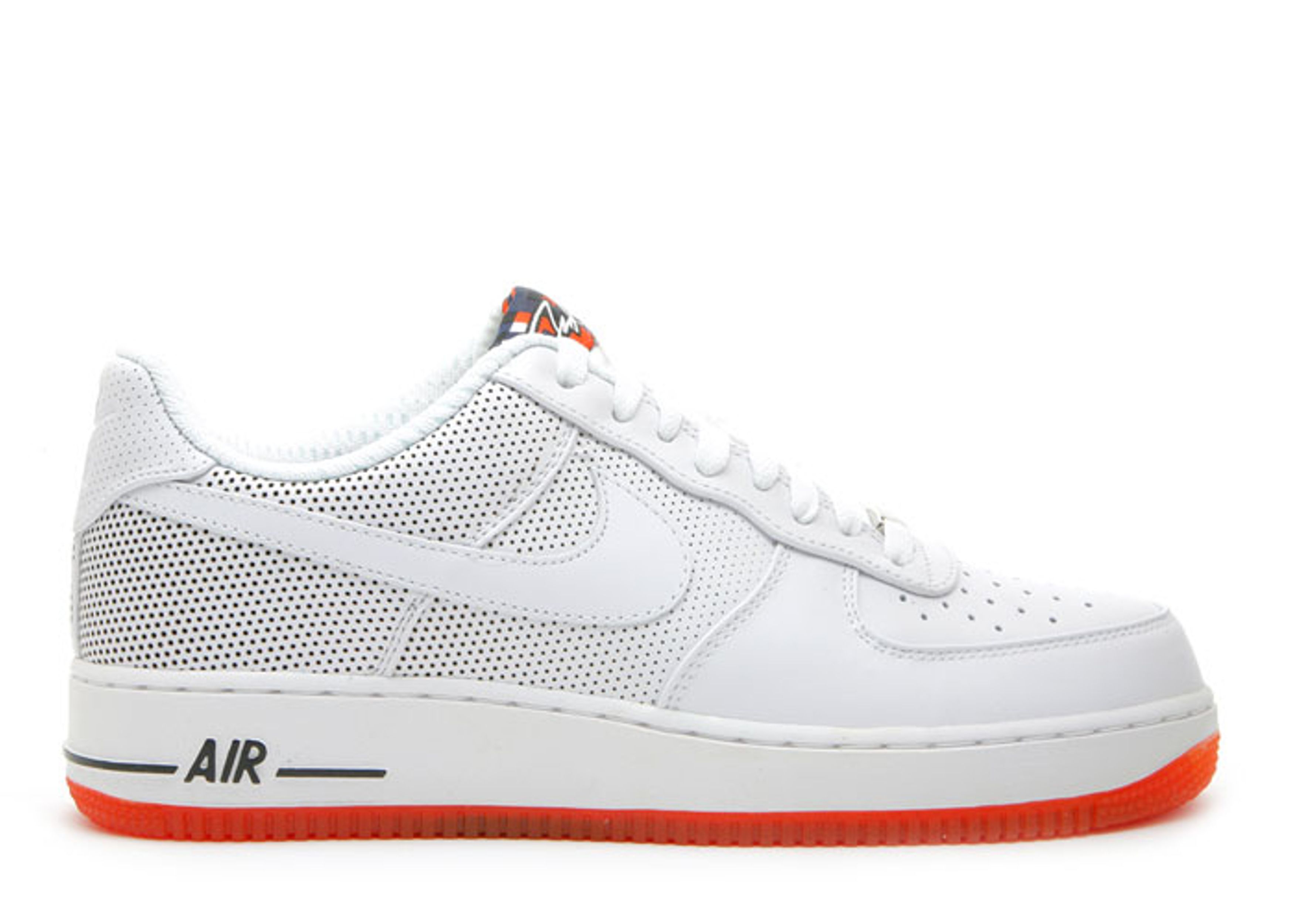 Futura X Air Force 1 Low Premium 