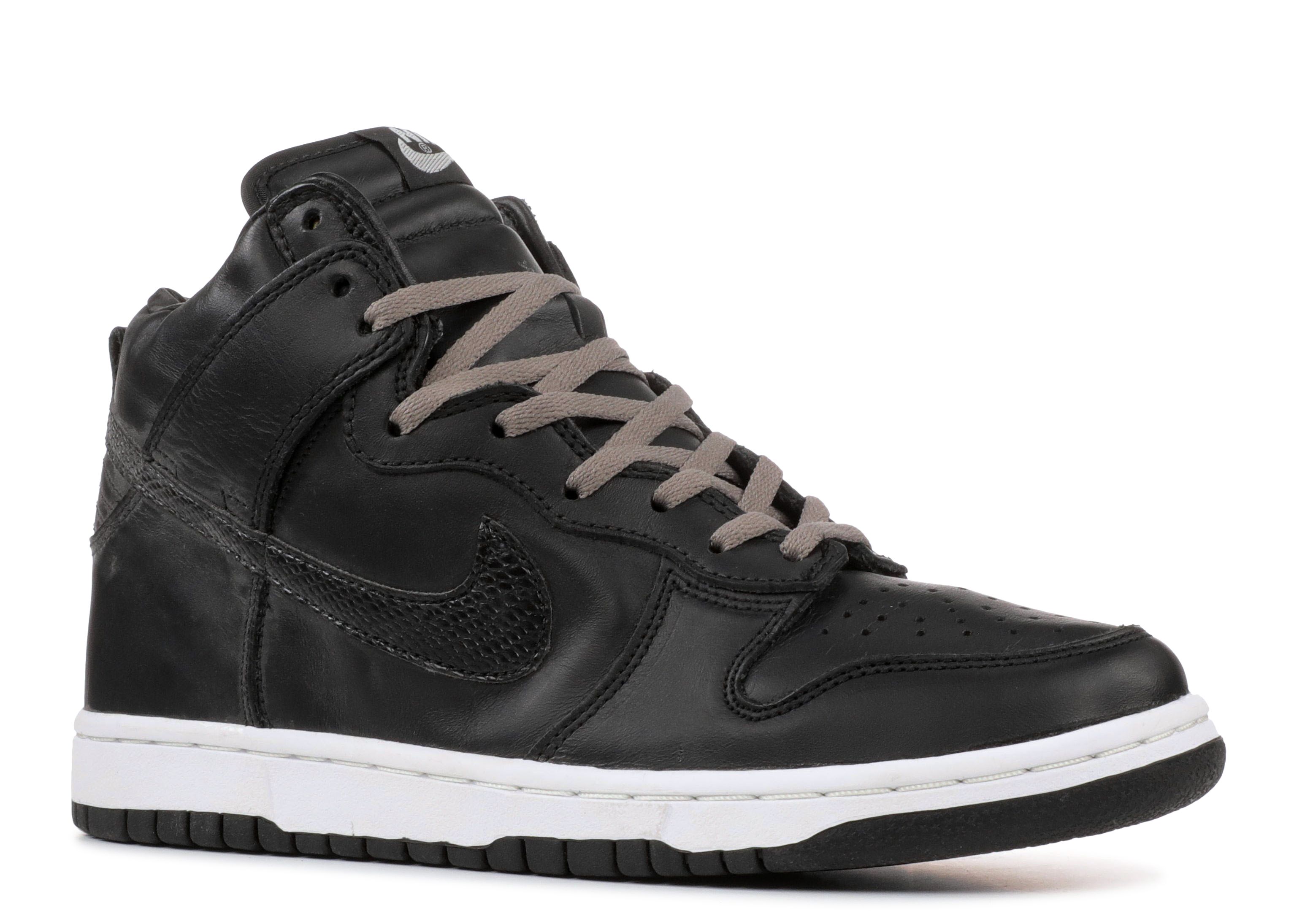 Dunk Hi Plus B 'Stussy' - Nike - 302763 001 - black/black/white