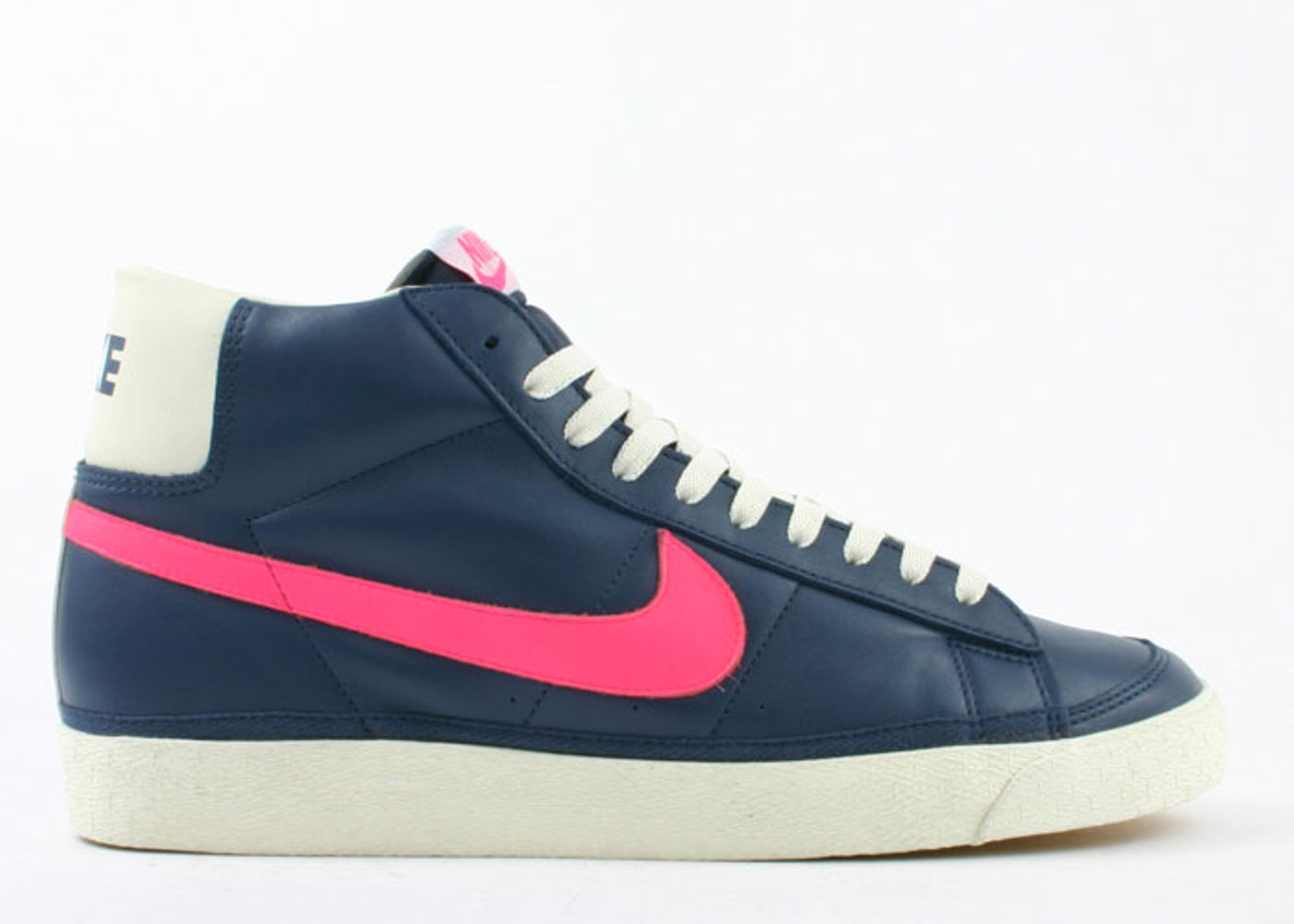 Stussy X Blazer Mid - Nike - 124006 461 - midnight navy/turbo pink 