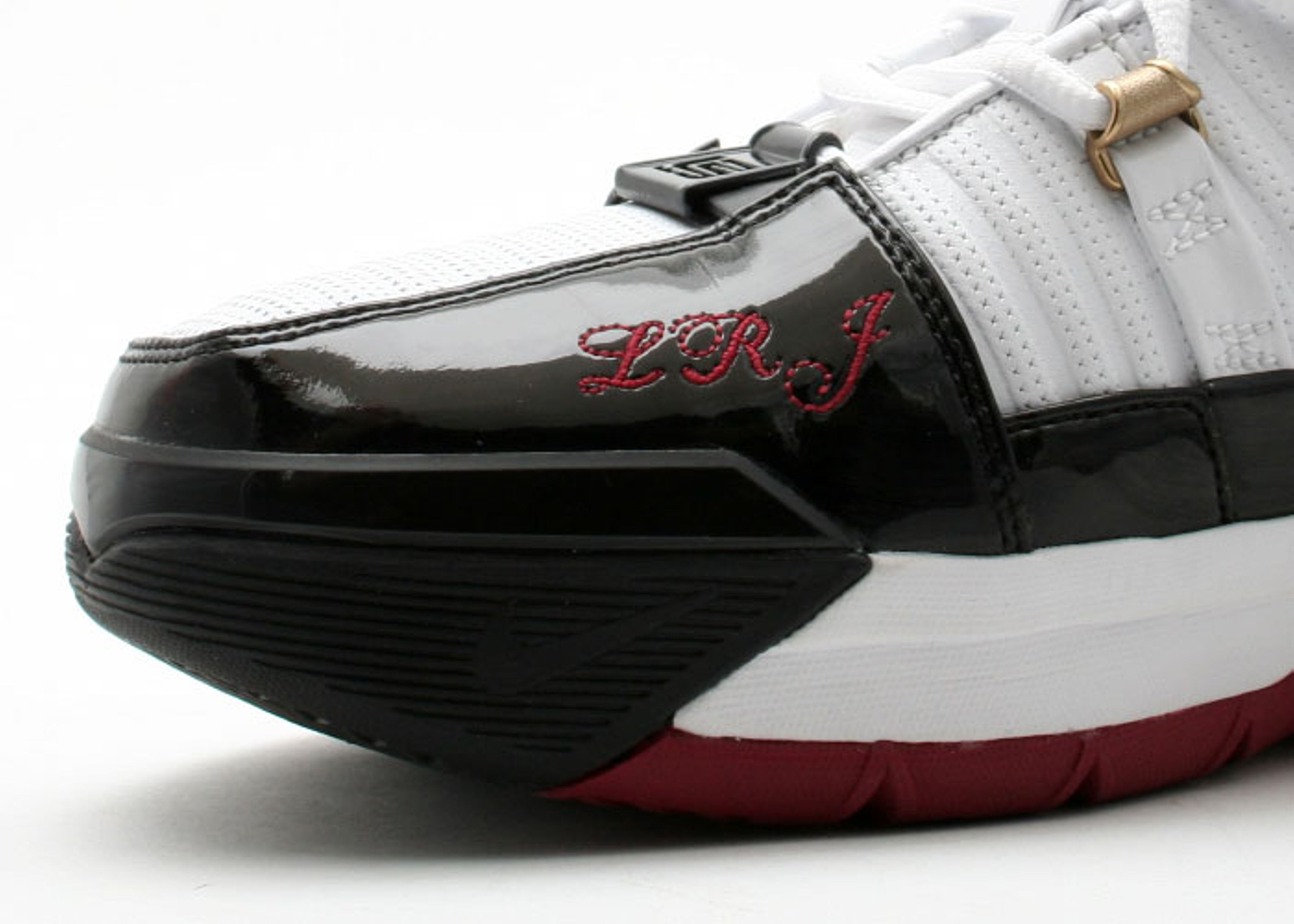 Zoom LeBron 3 Remix Sample