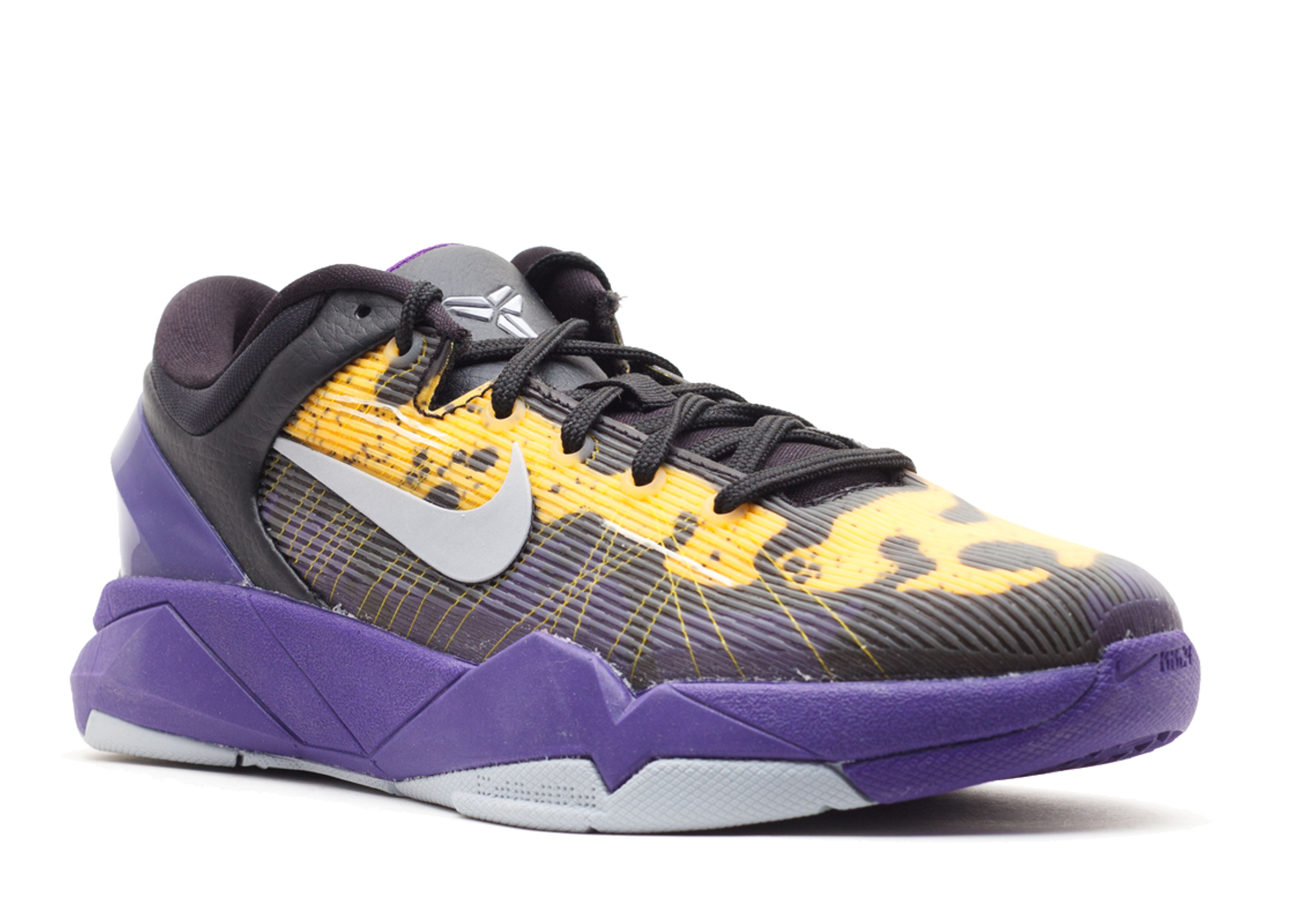 kobe 7 flight club
