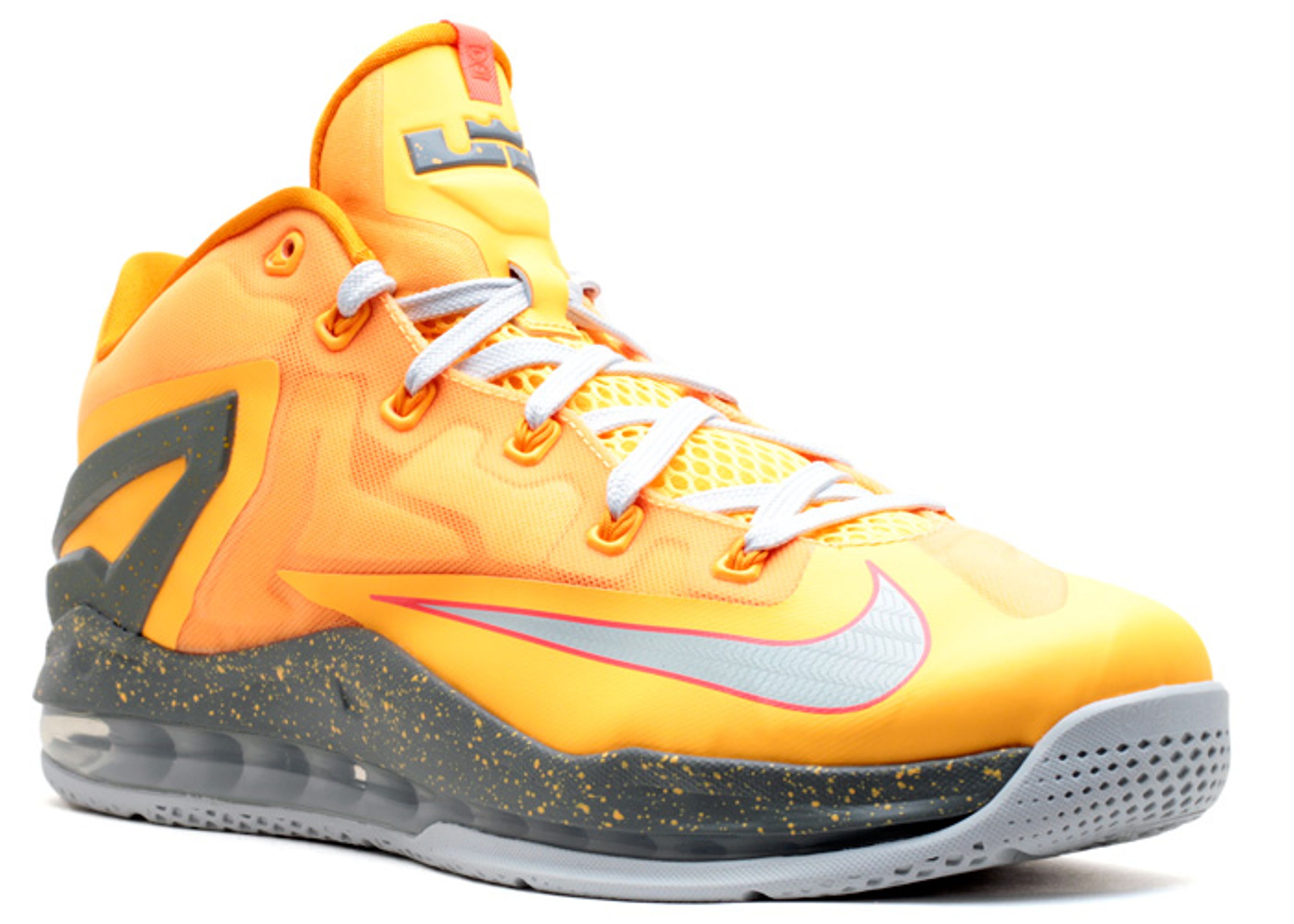 Max LeBron 11 Low 