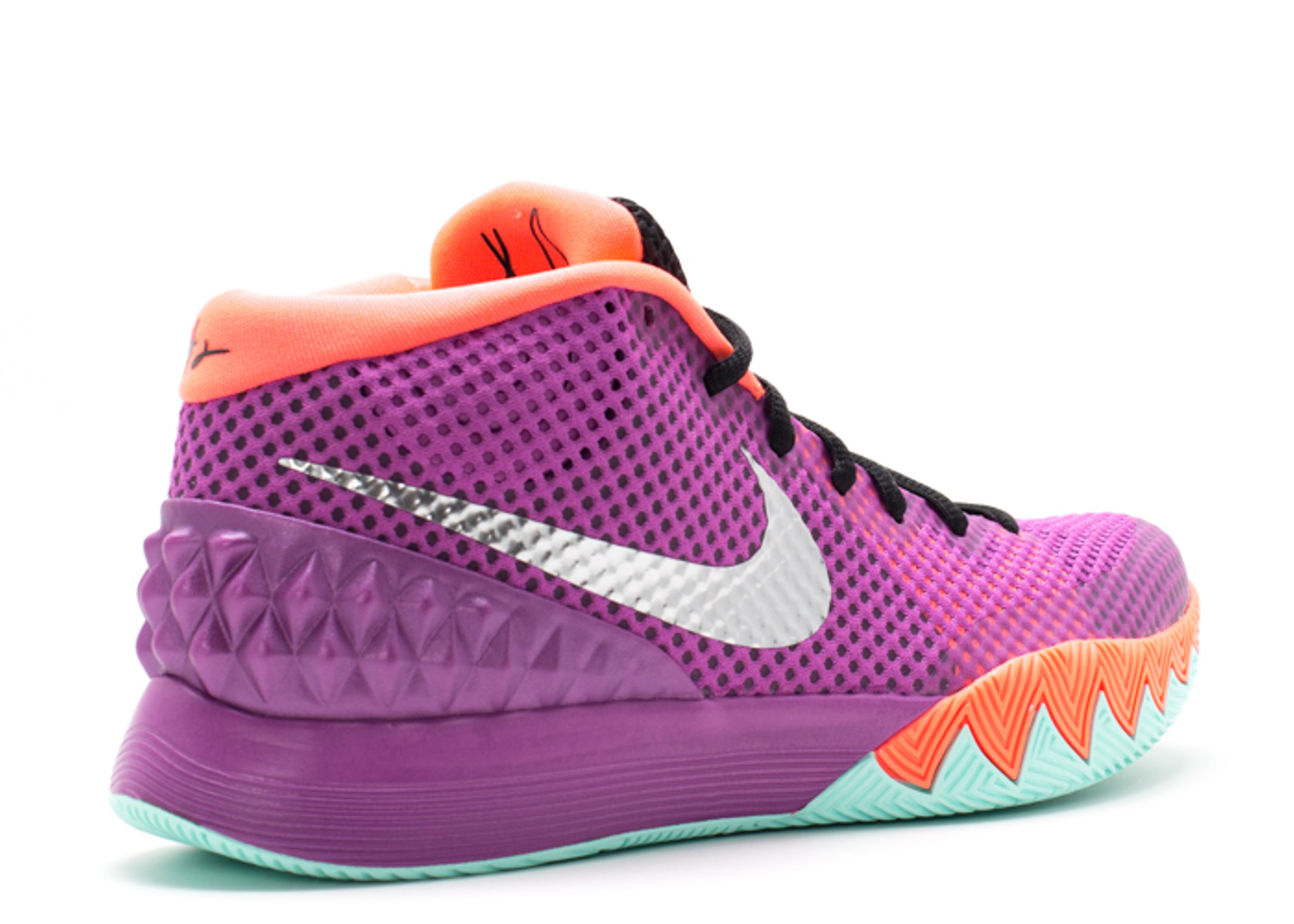 Kyrie 'Easter' Nike 705277 508 medium berry/hot lava/black