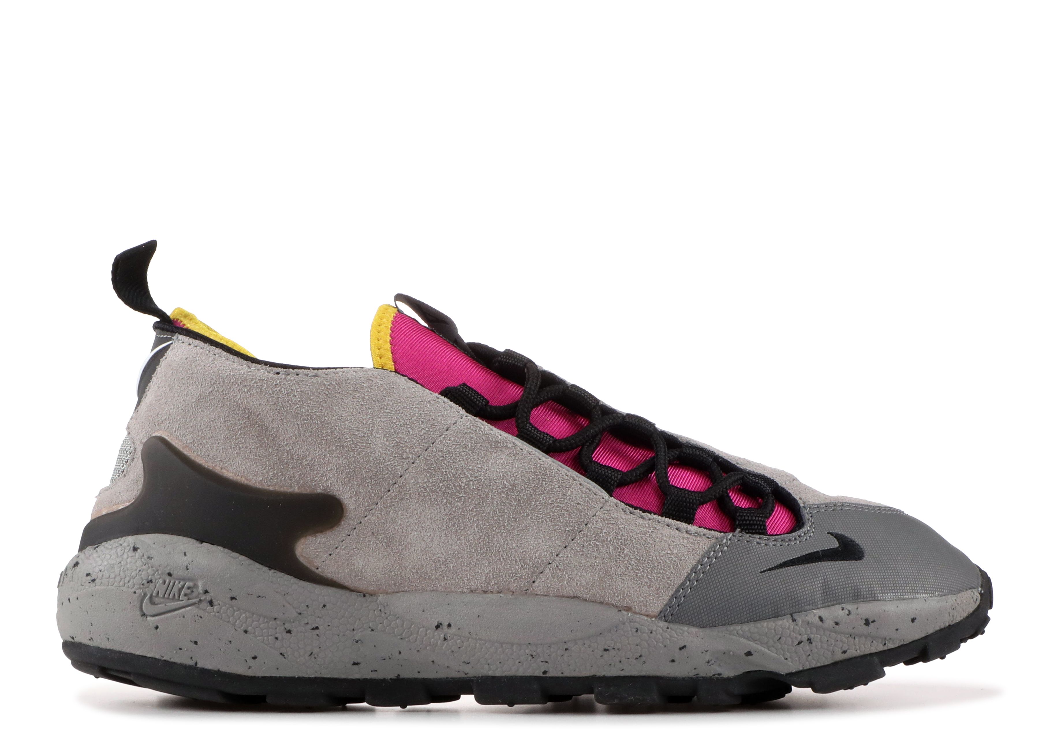 Nike Air Footscape Sneakers | Flight Club