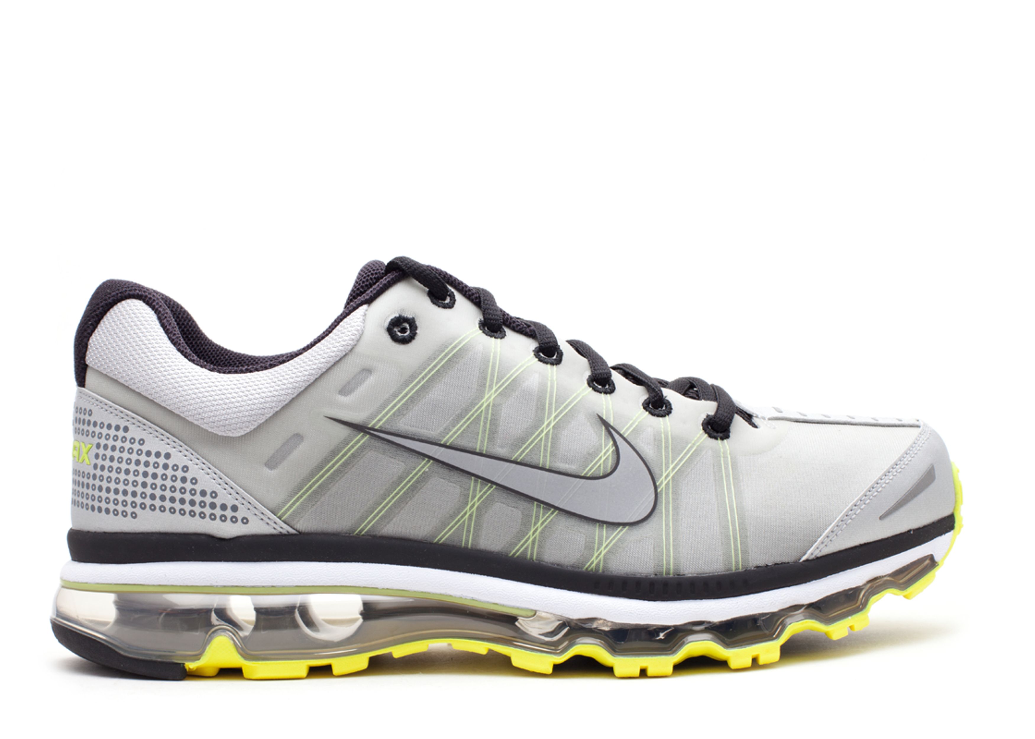 running shoe nike air max tr