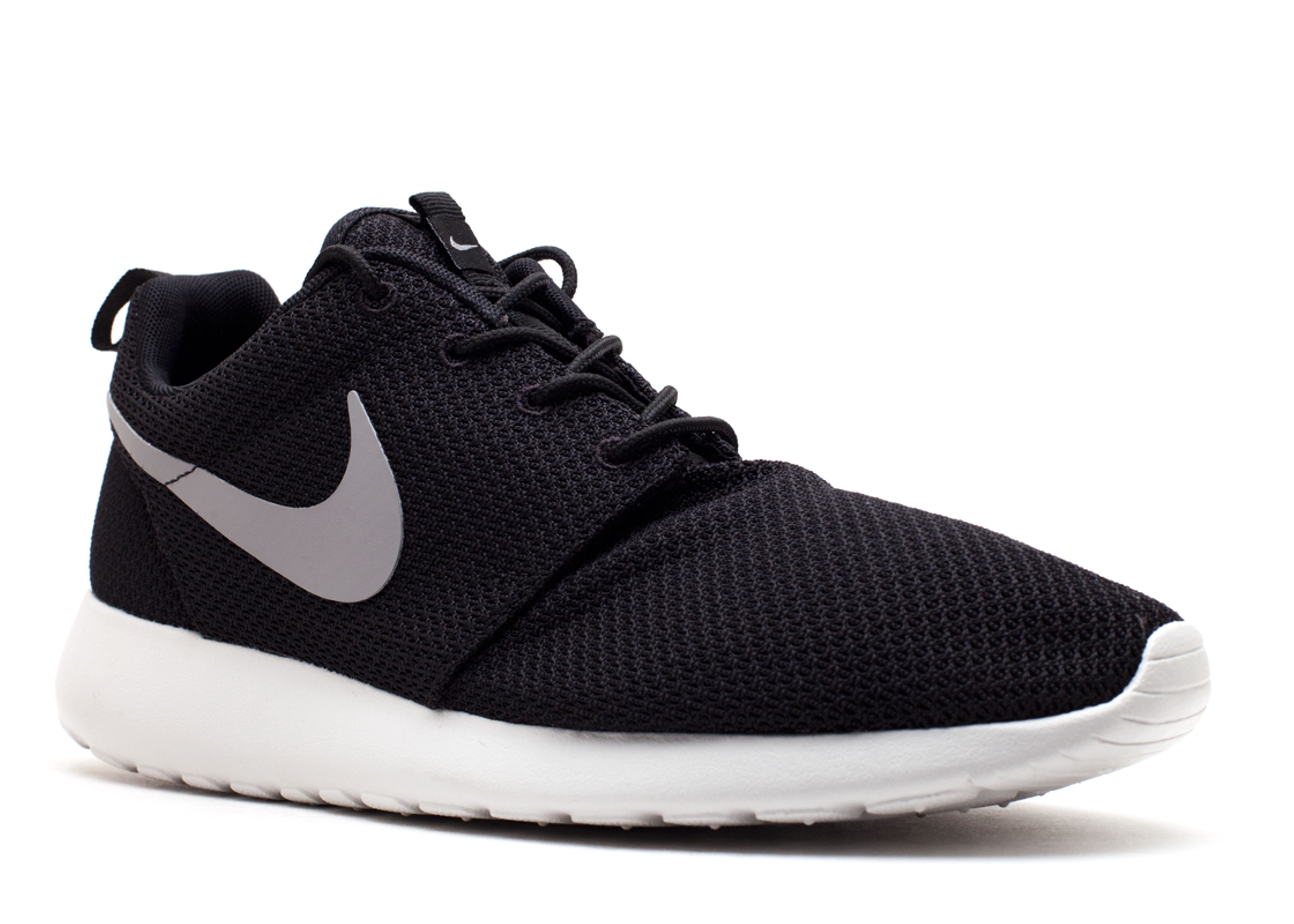 black nike roshe mens