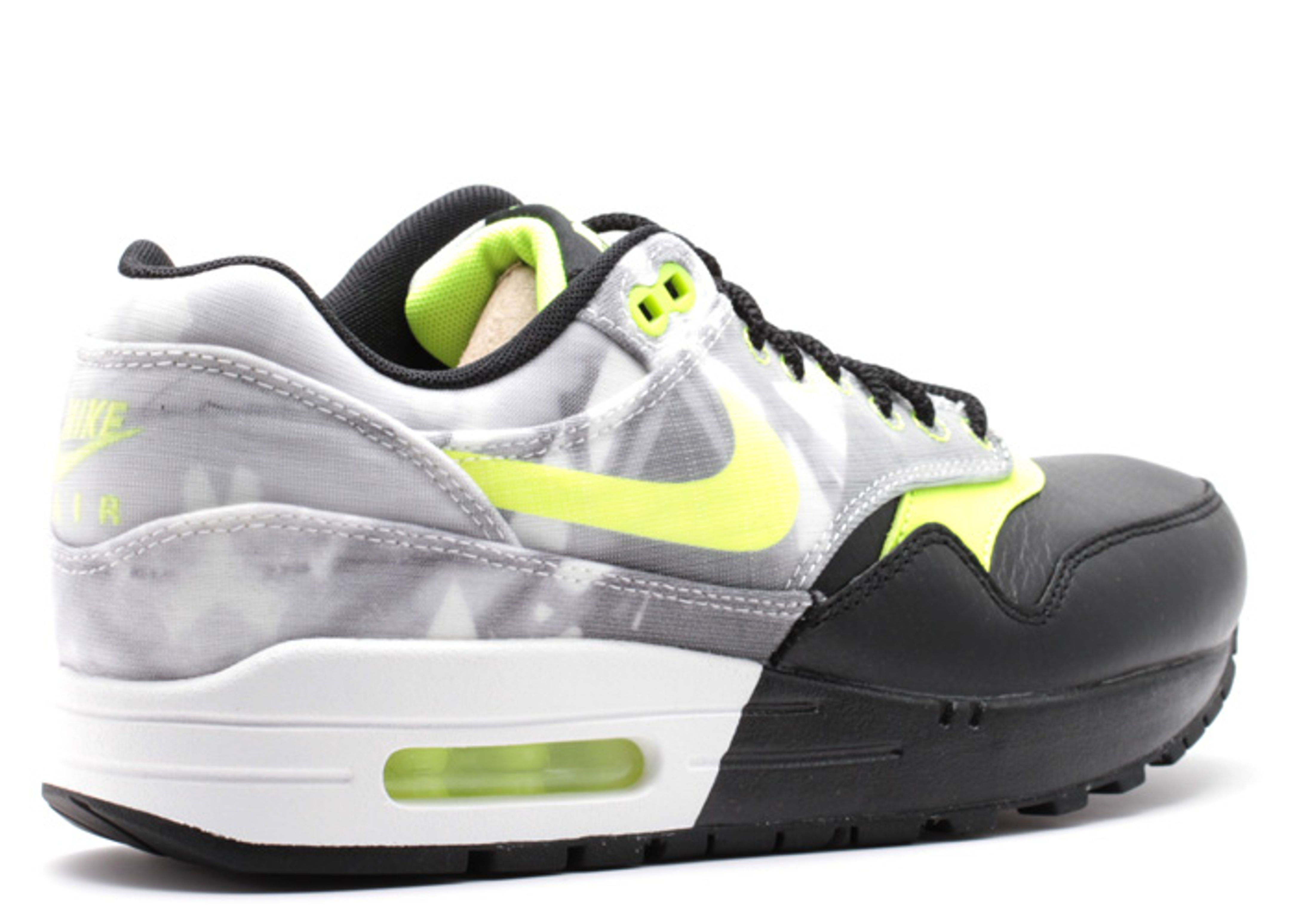 Nike wmns air outlet max 1 fv qs