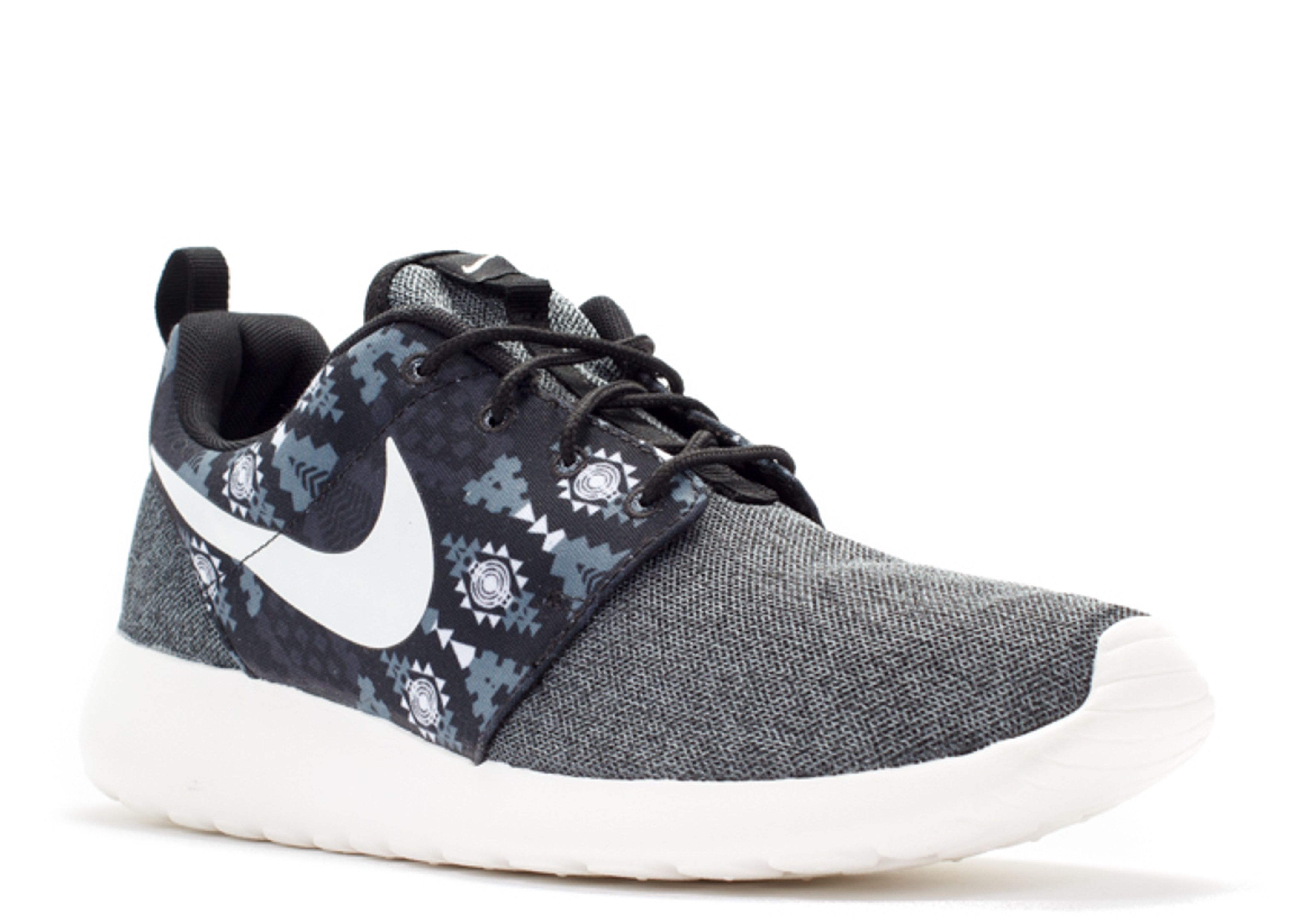 Aztec best sale nike roshe