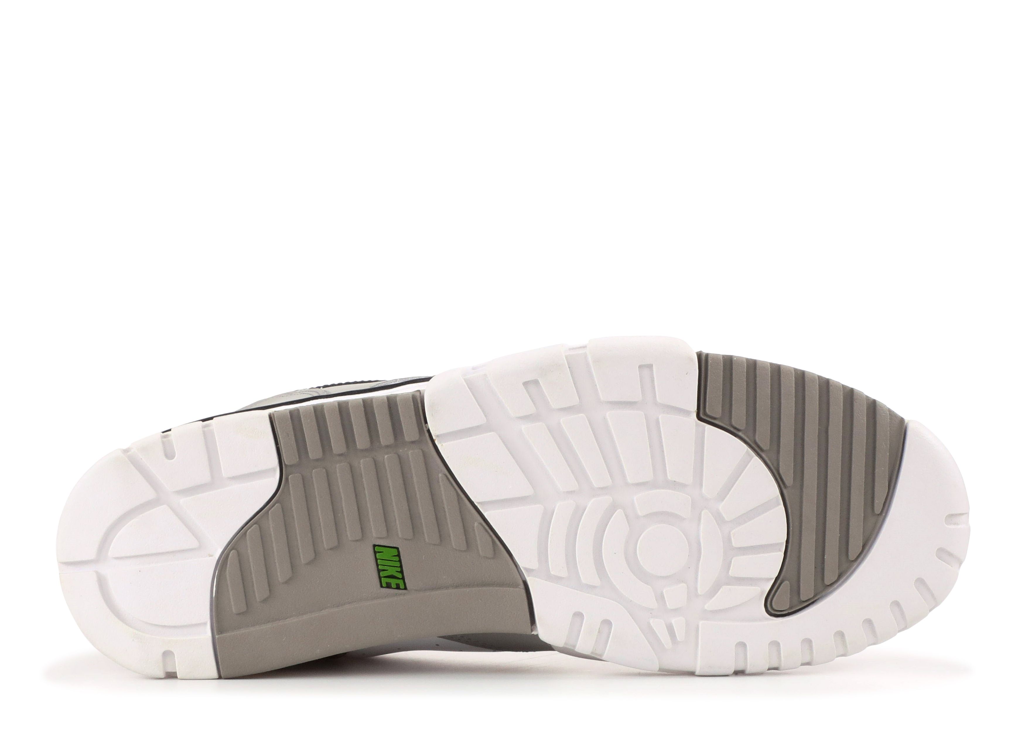 Air Trainer 1 Mid Premium 