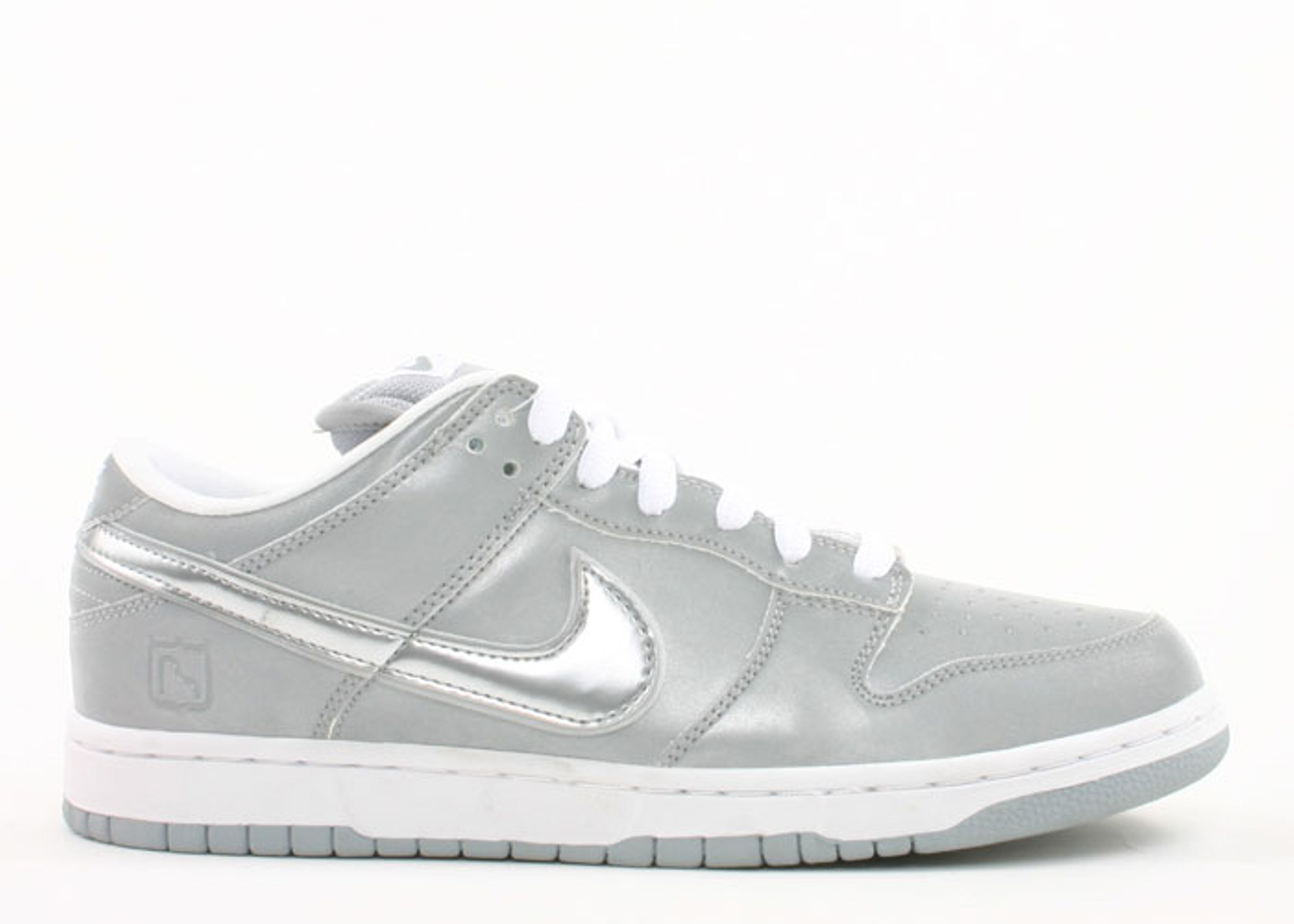 Dunk Low Pro SB 'Medicom 3'