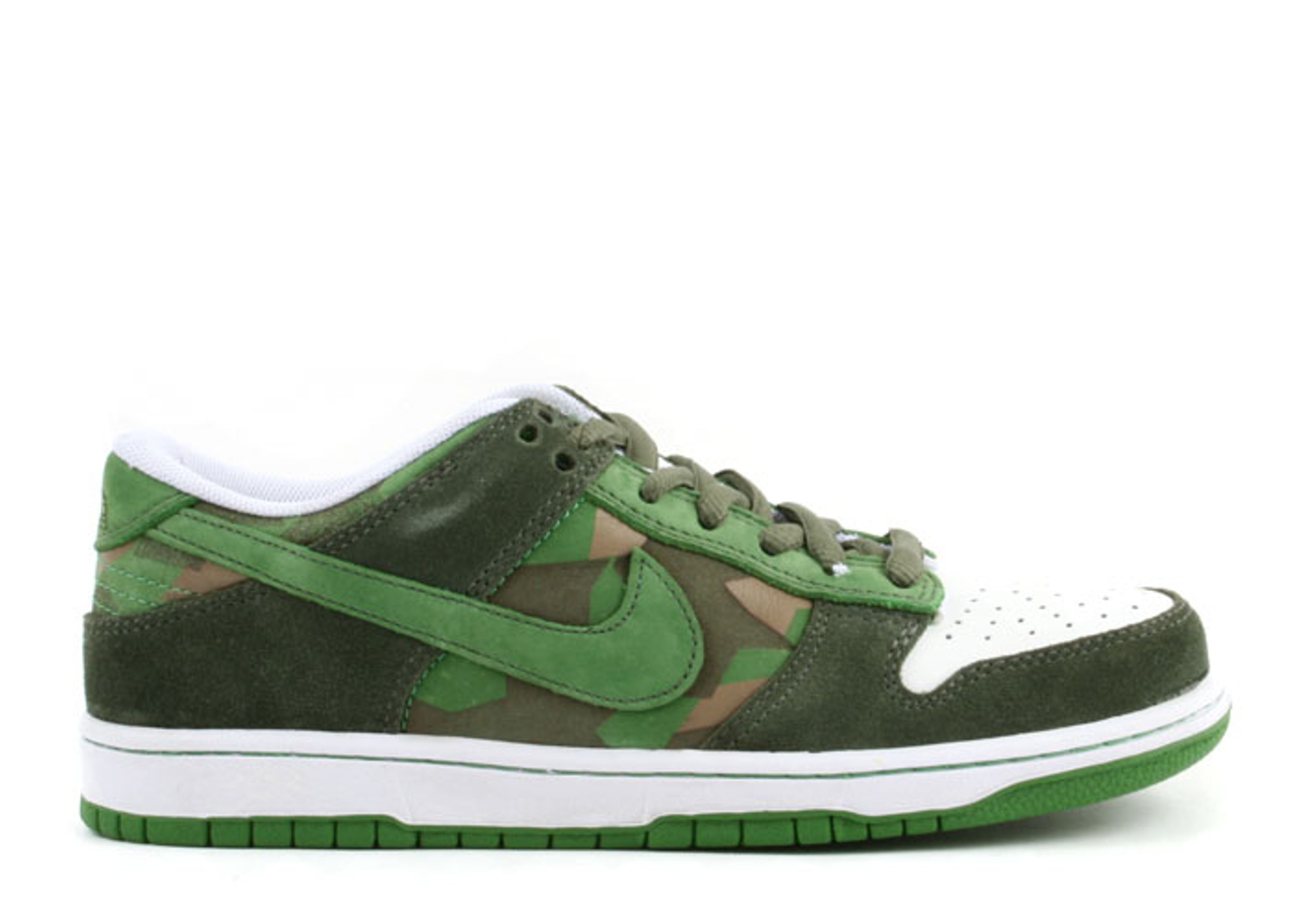 dunk sb emb