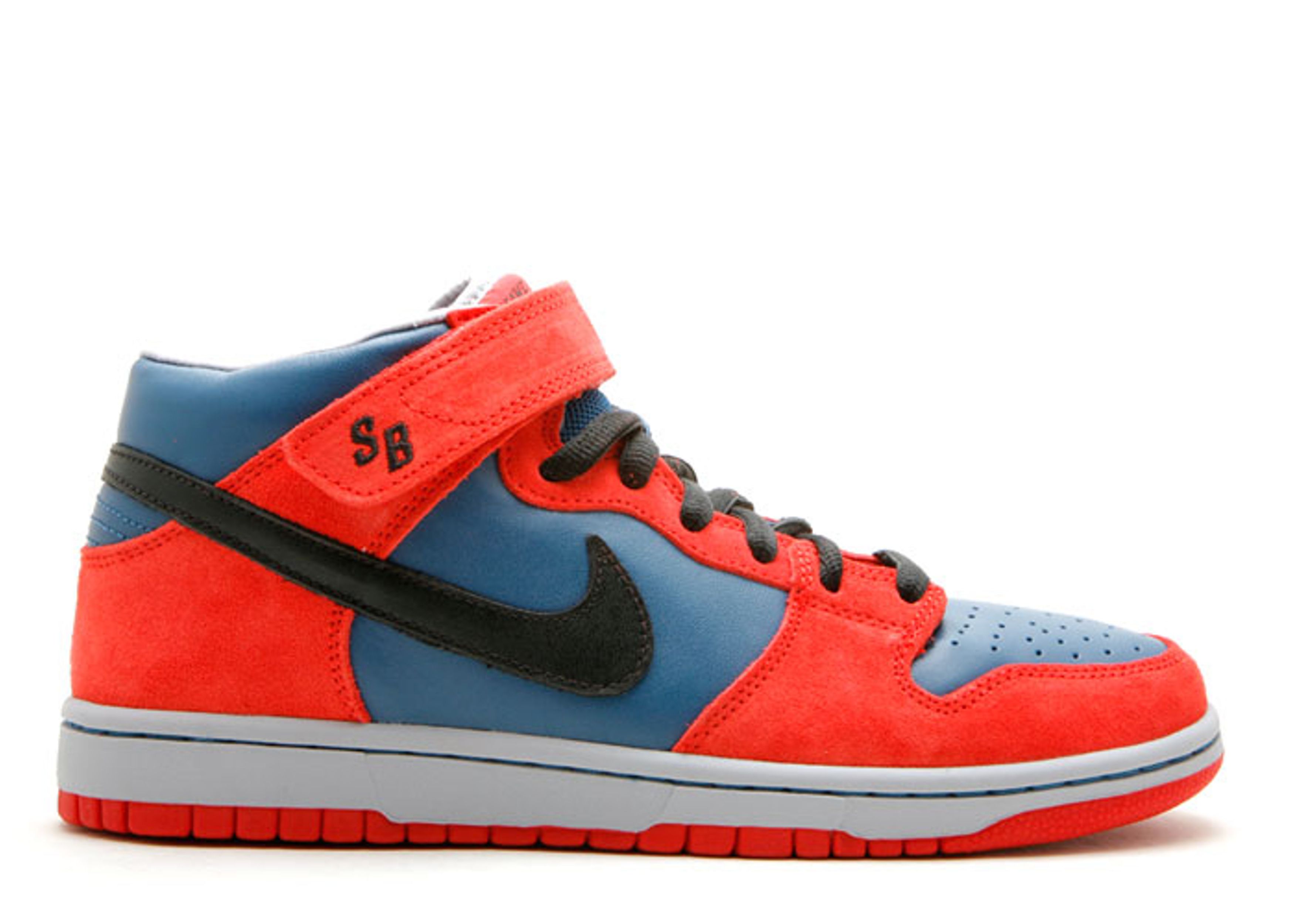 Dunk Mid Pro SB 