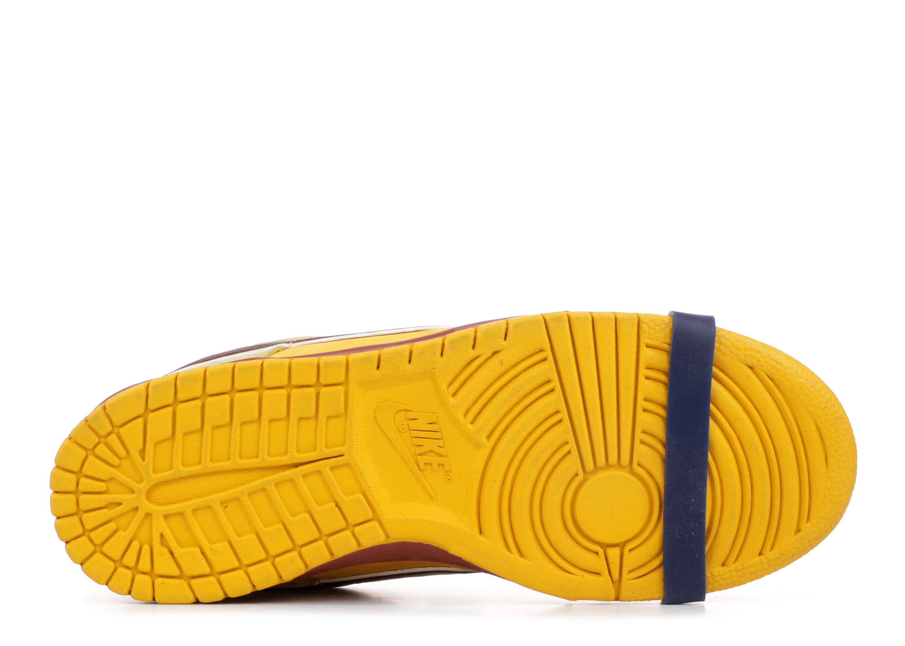 yellow lobster nike