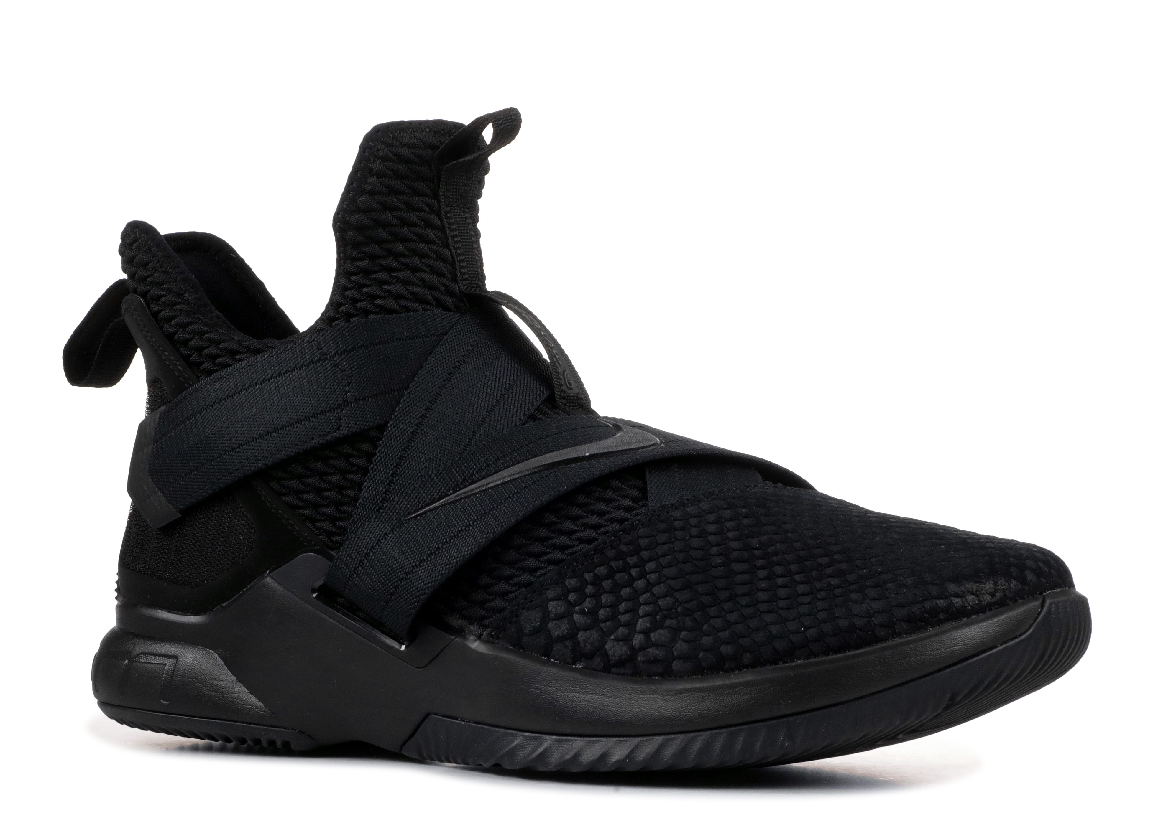 Lebron soldier 12 shop black and white