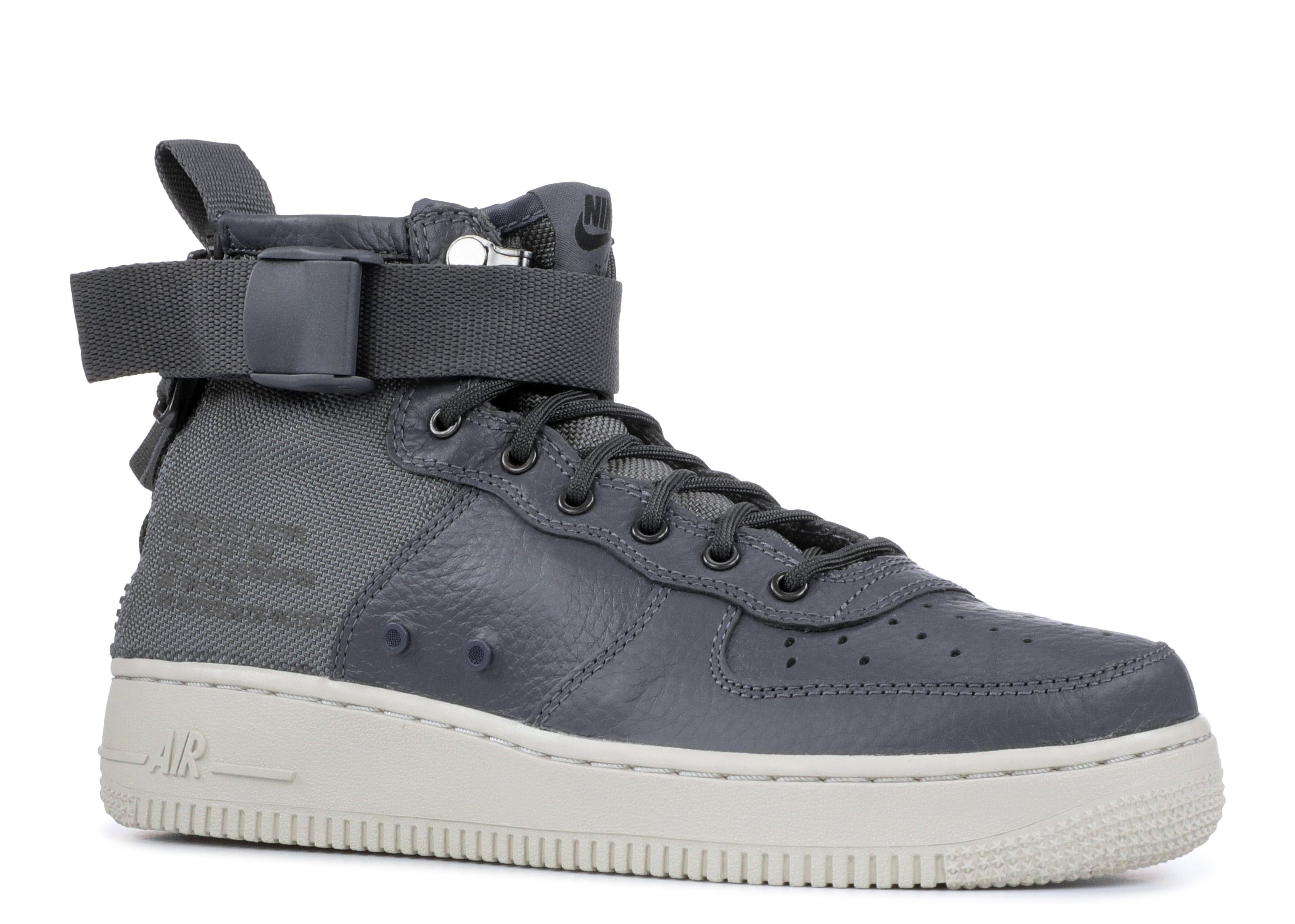 SF Air Force 1 Mid GS 