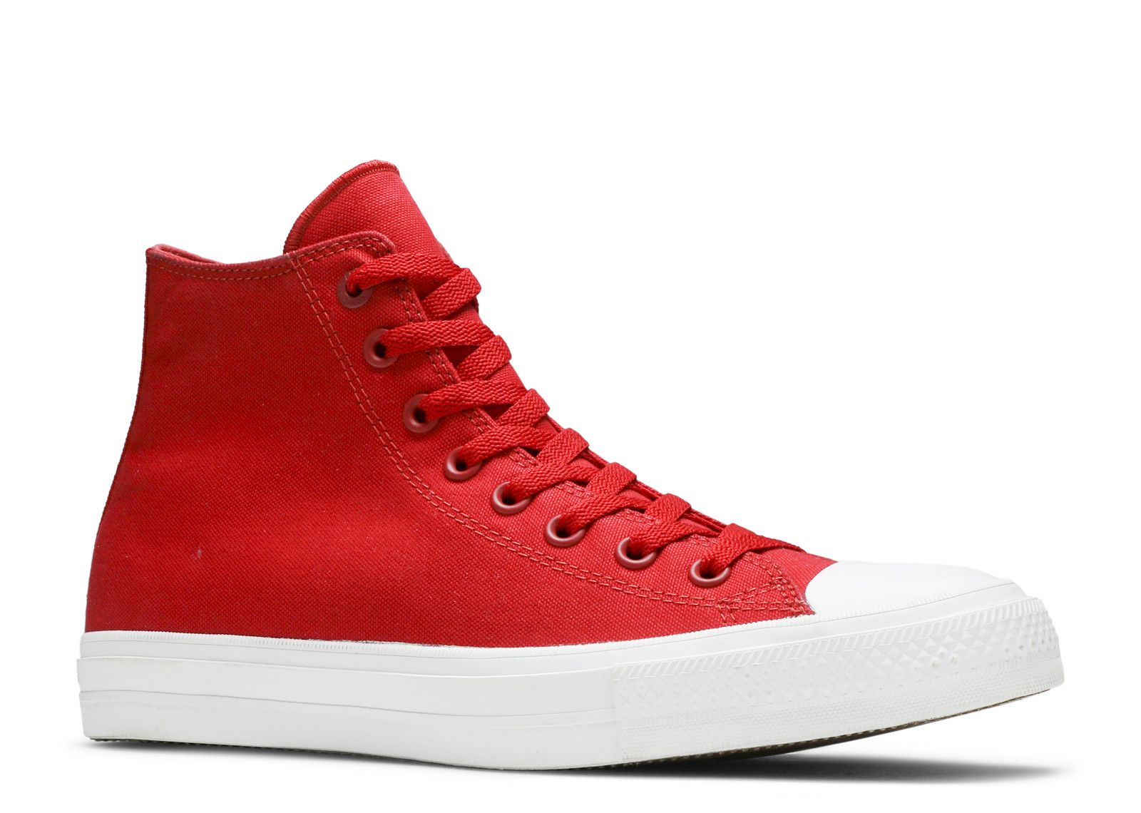 chuck taylor ii red