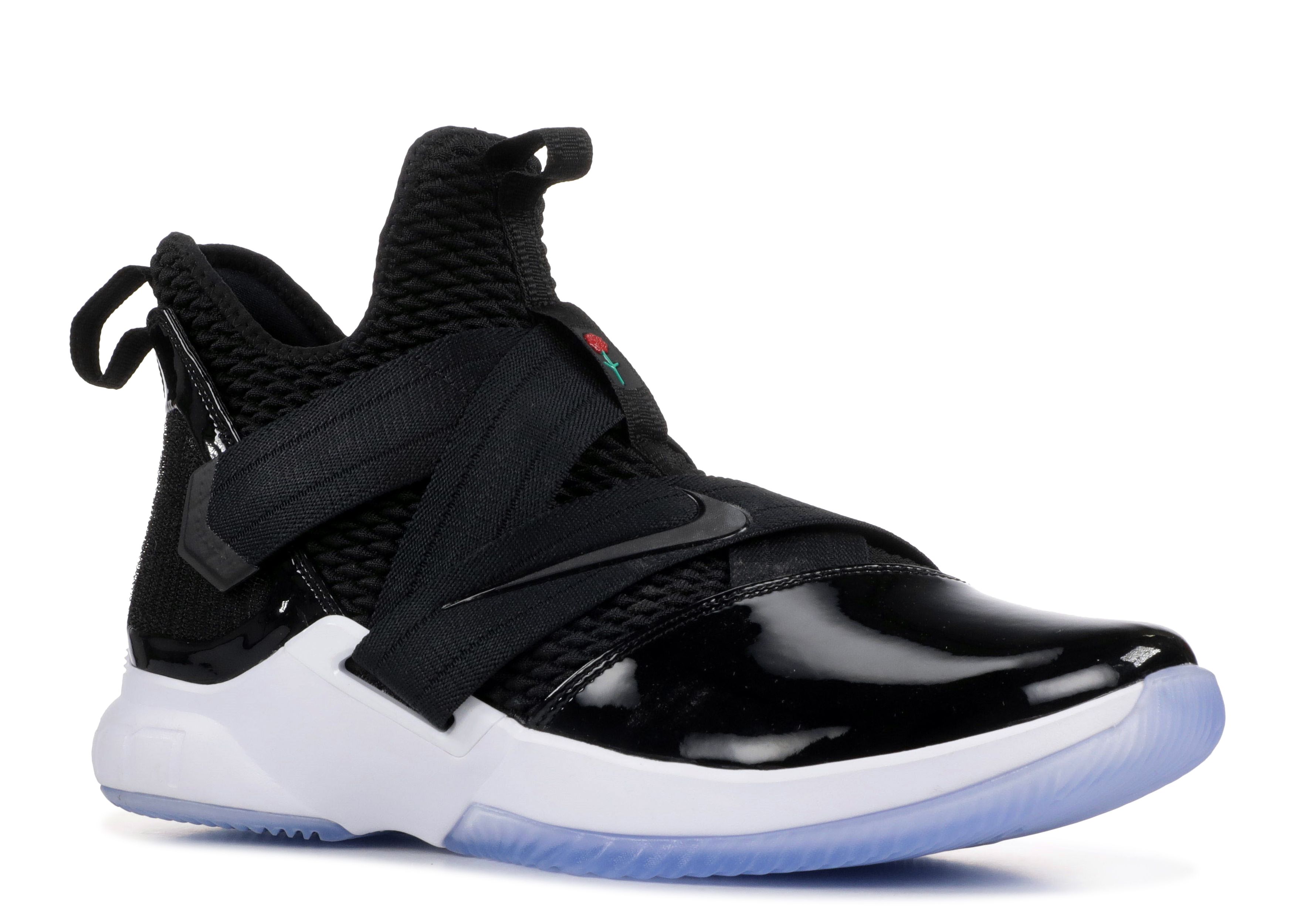 LeBron Soldier 12 SFG  display picture 3