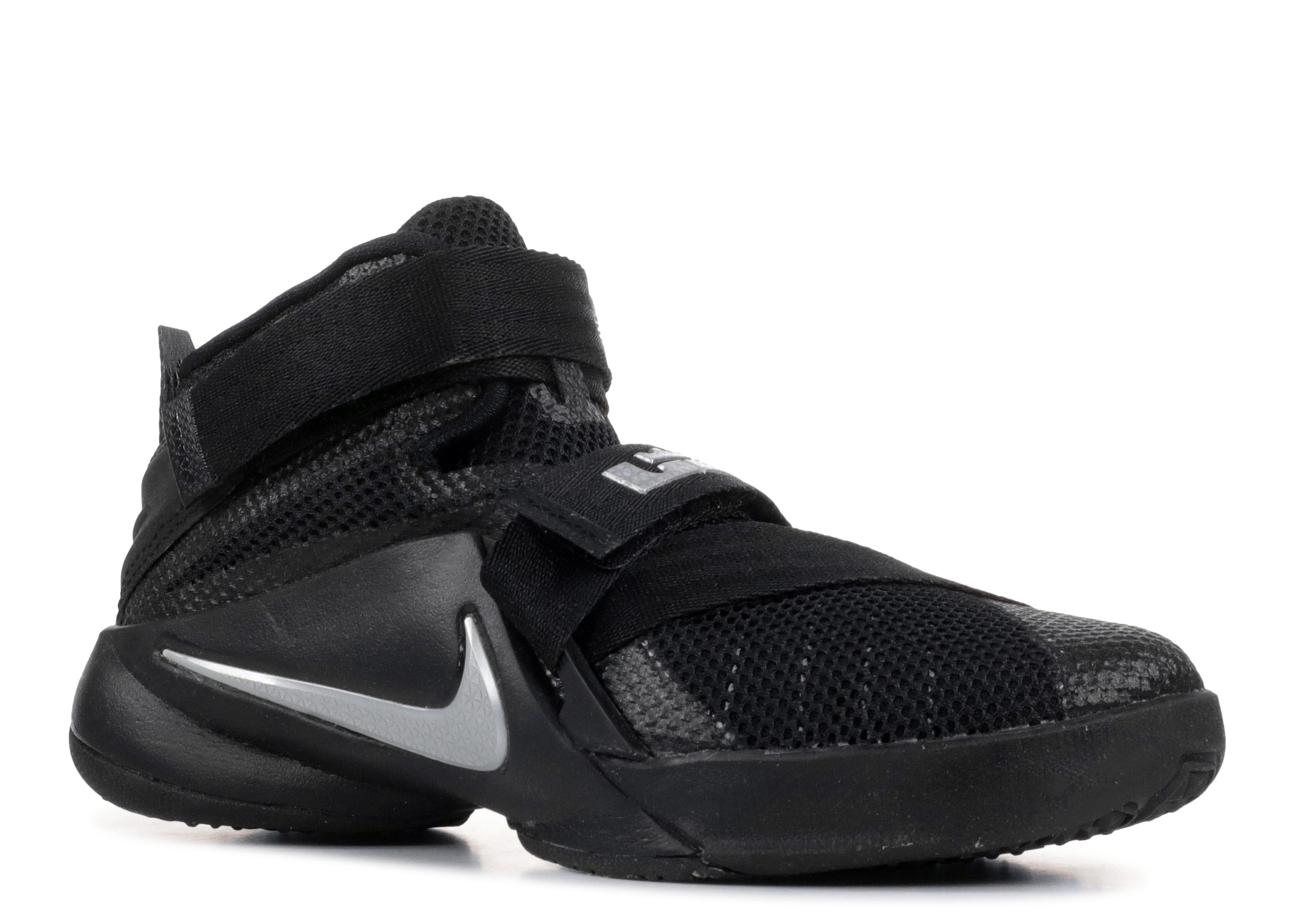 lebron soldier 9 black and white