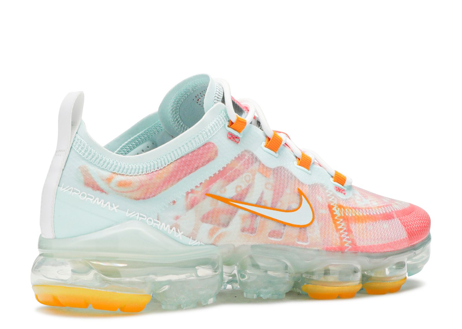 Feature on Nike Women with Air VaporMax 2019