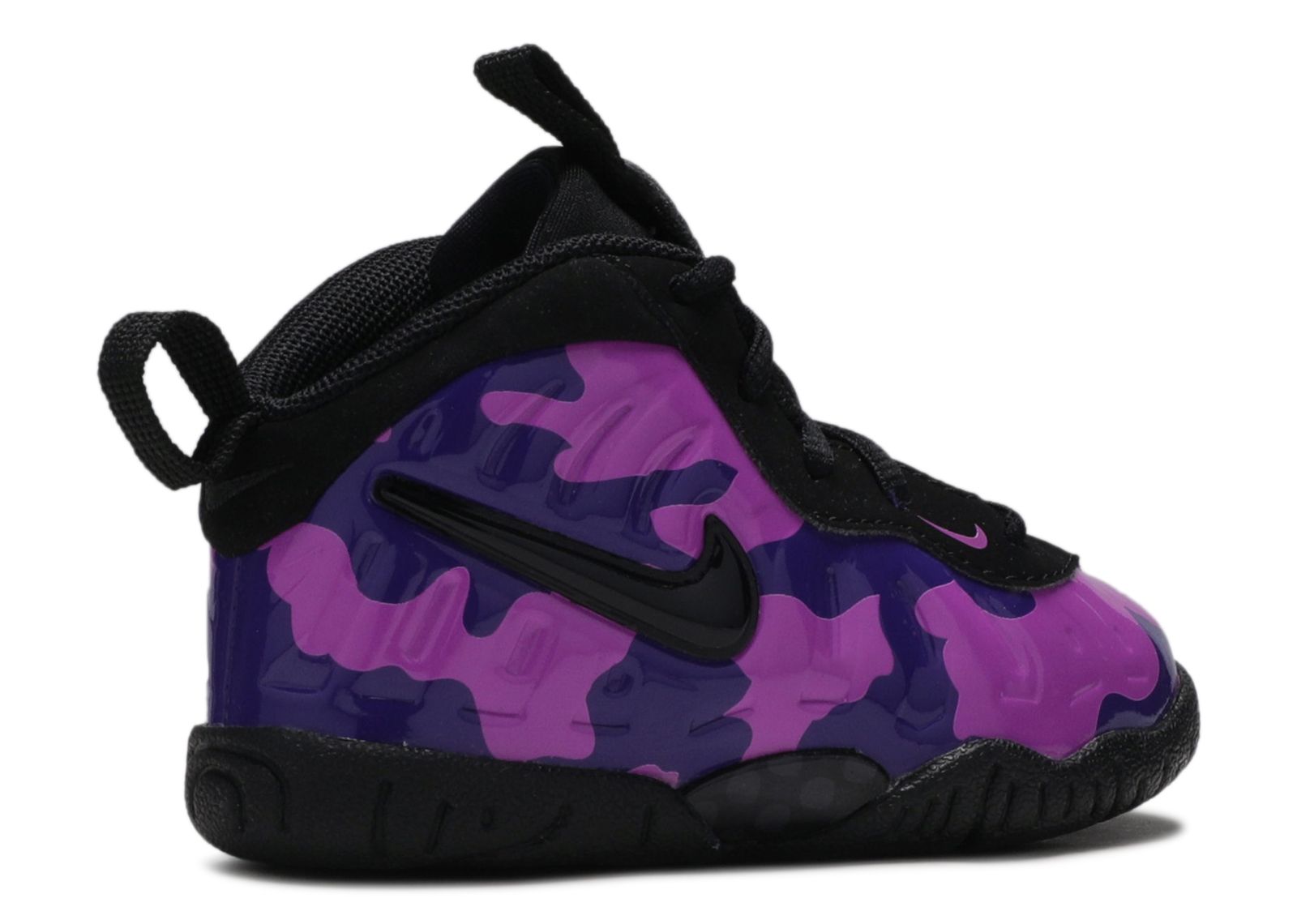 Hyper violet clearance foamposite