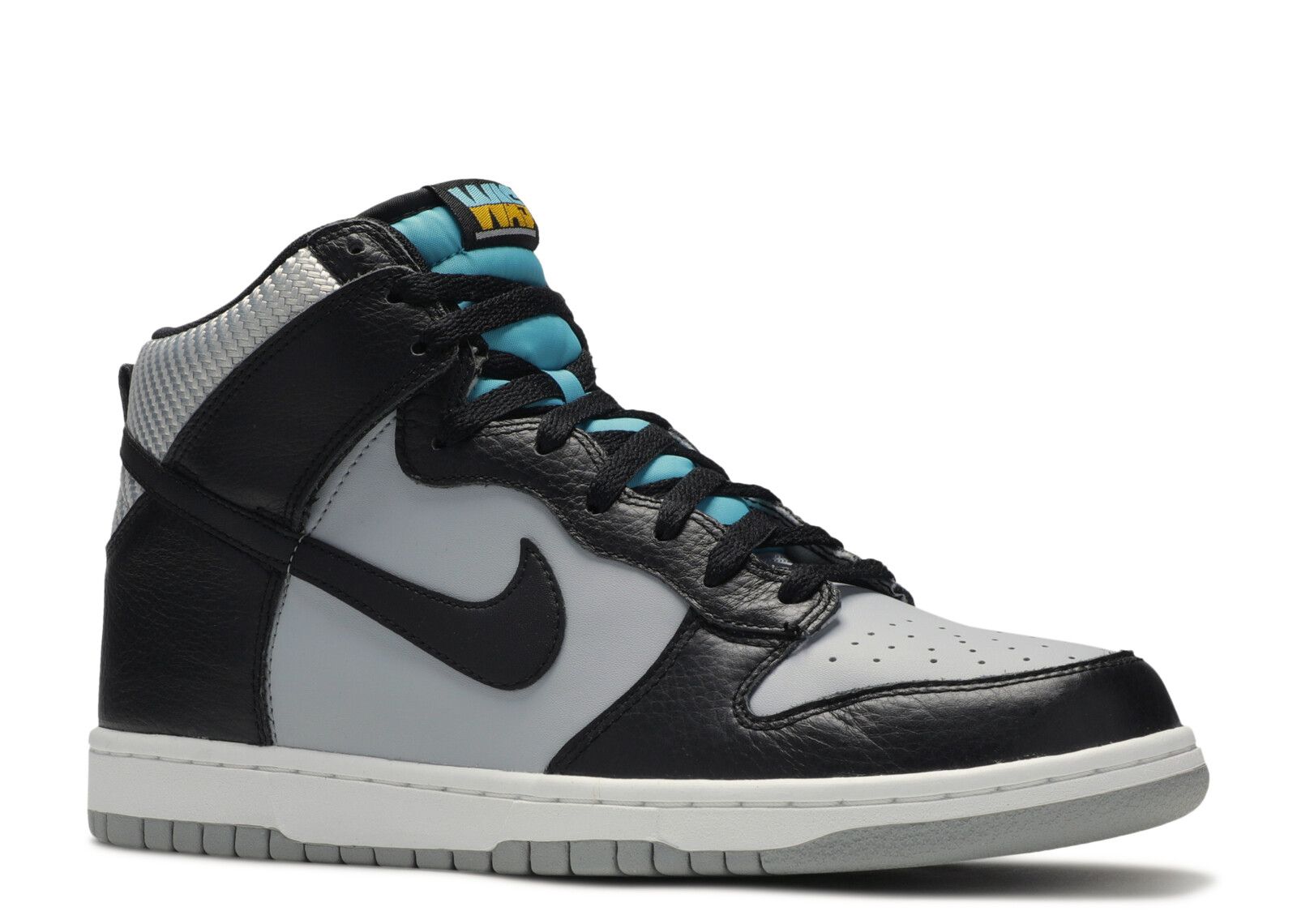 SB Dunk High 