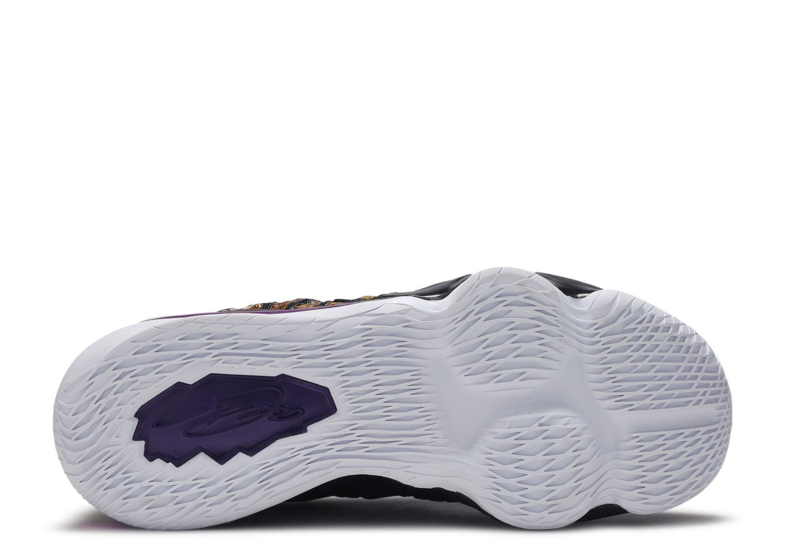 lebron 17 flight club