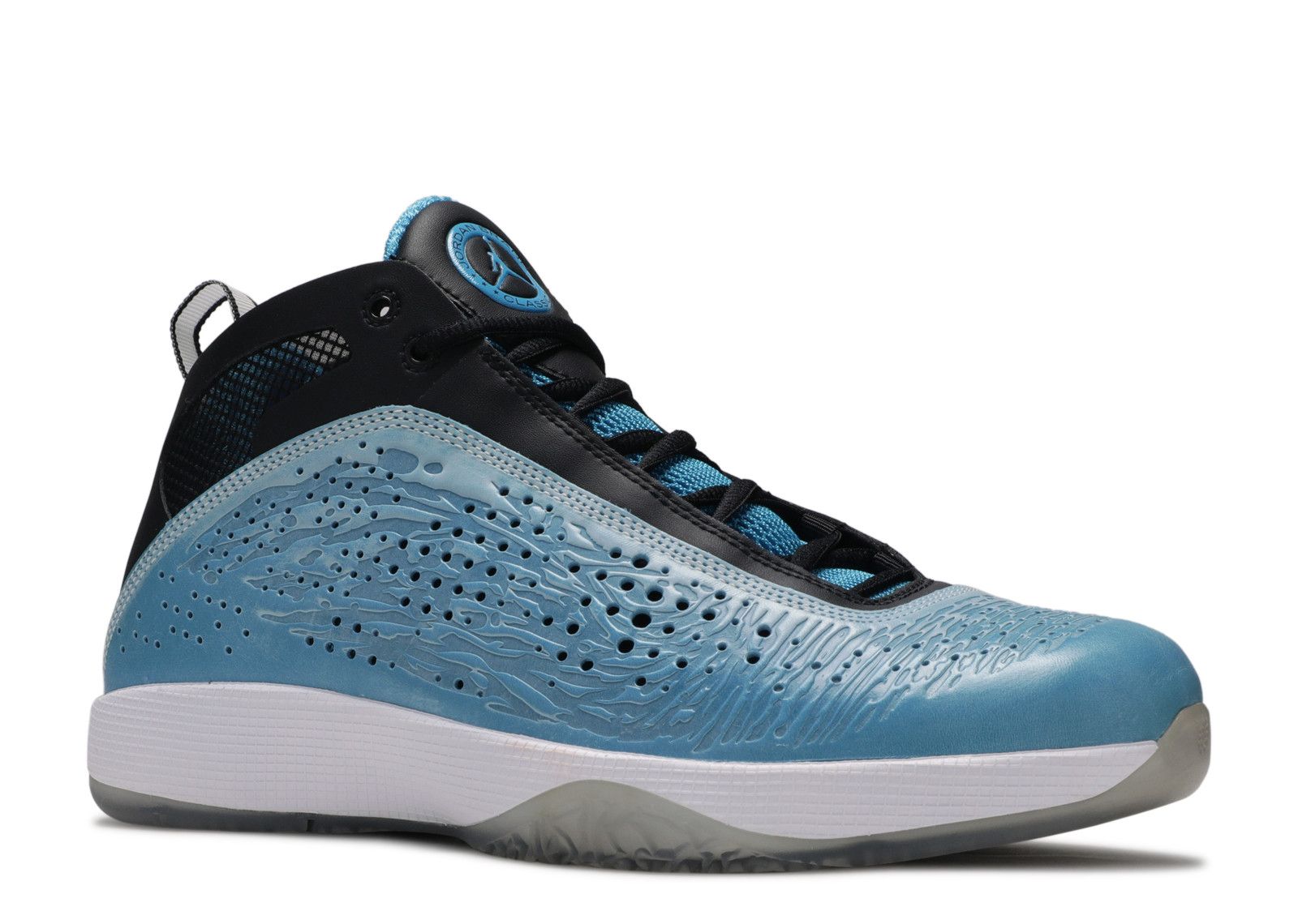 Nike flight classic 2011 The classic Nike Air Max 95 OG “Blue Spark” will be retuning  main image 2