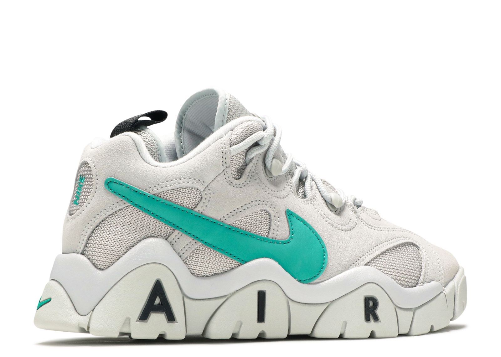 green and orange nike barrage