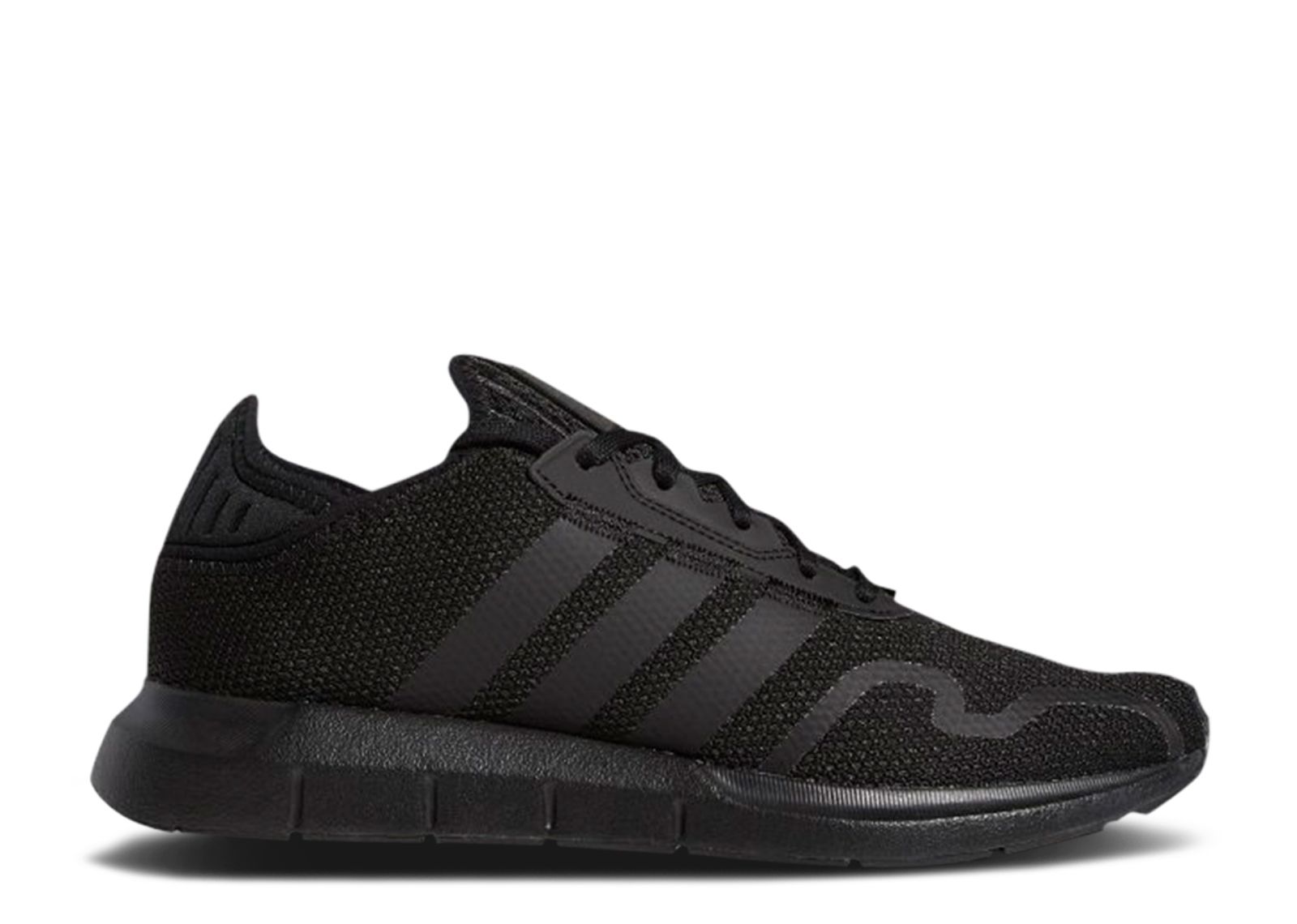 Adidas swift run discount triple black ????