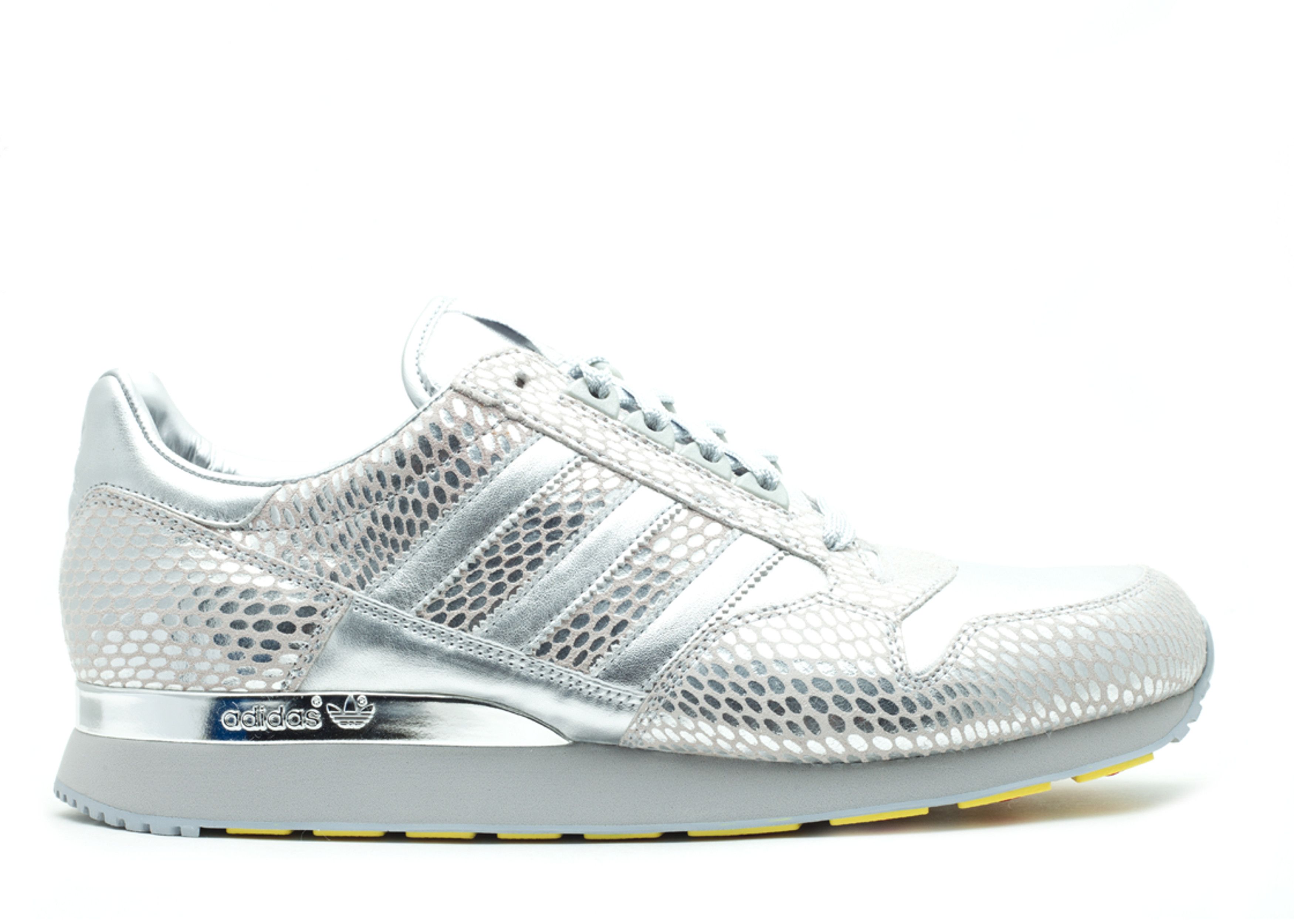 adidas gazelle silver green womens Adidas ZX 500 RM  Oneness Boutique